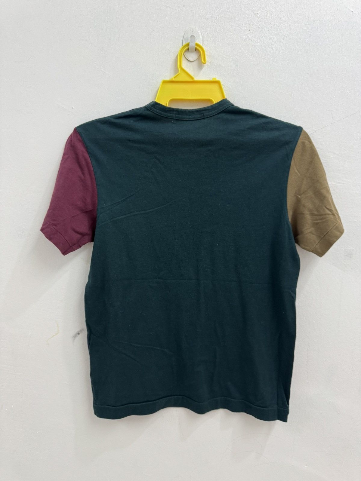 Comme des Garcons Comme Des Garcons Homme Deux Play Colour Blocks Tshirt Size US S / EU 44-46 / 1 - 3 Thumbnail