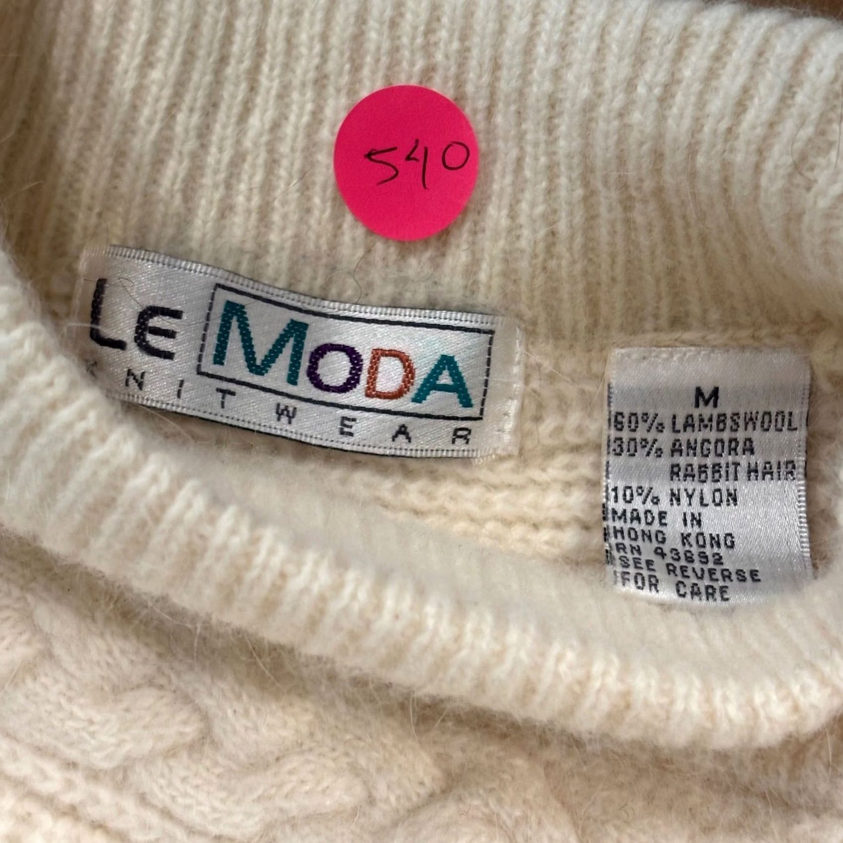 Vintage VINTAGE Le Moda Sweater Women Medium Cream Angora Lambswool Cable Knit Mock Neck Vintage Size M / US 6-8 / IT 42-44 - 2 Thumbnail