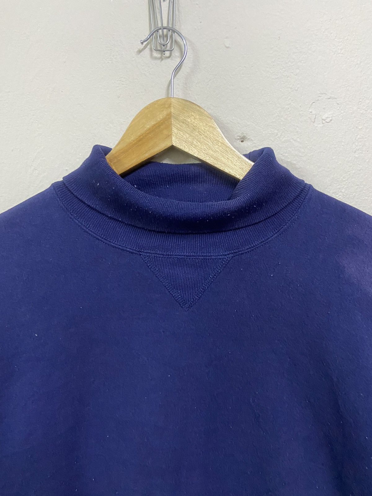 Russell Athletic Rare Russell Athletic Turtleneck Sweatshirt Size US XL / EU 56 / 4 - 3 Thumbnail