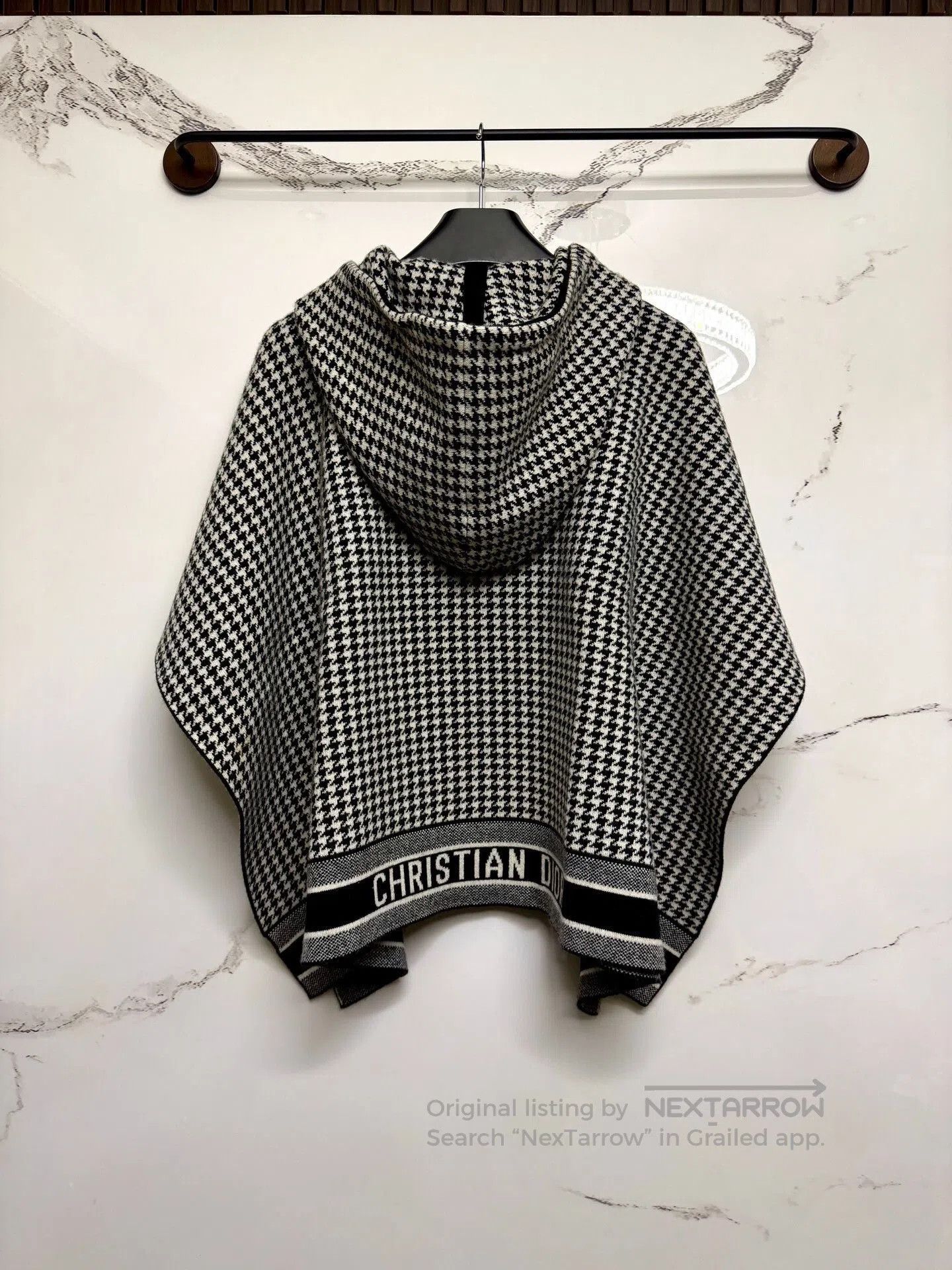 Dior dior houndstooth hooded poncho. Size XS / US 0-2 / IT 36-38 - 4 Thumbnail