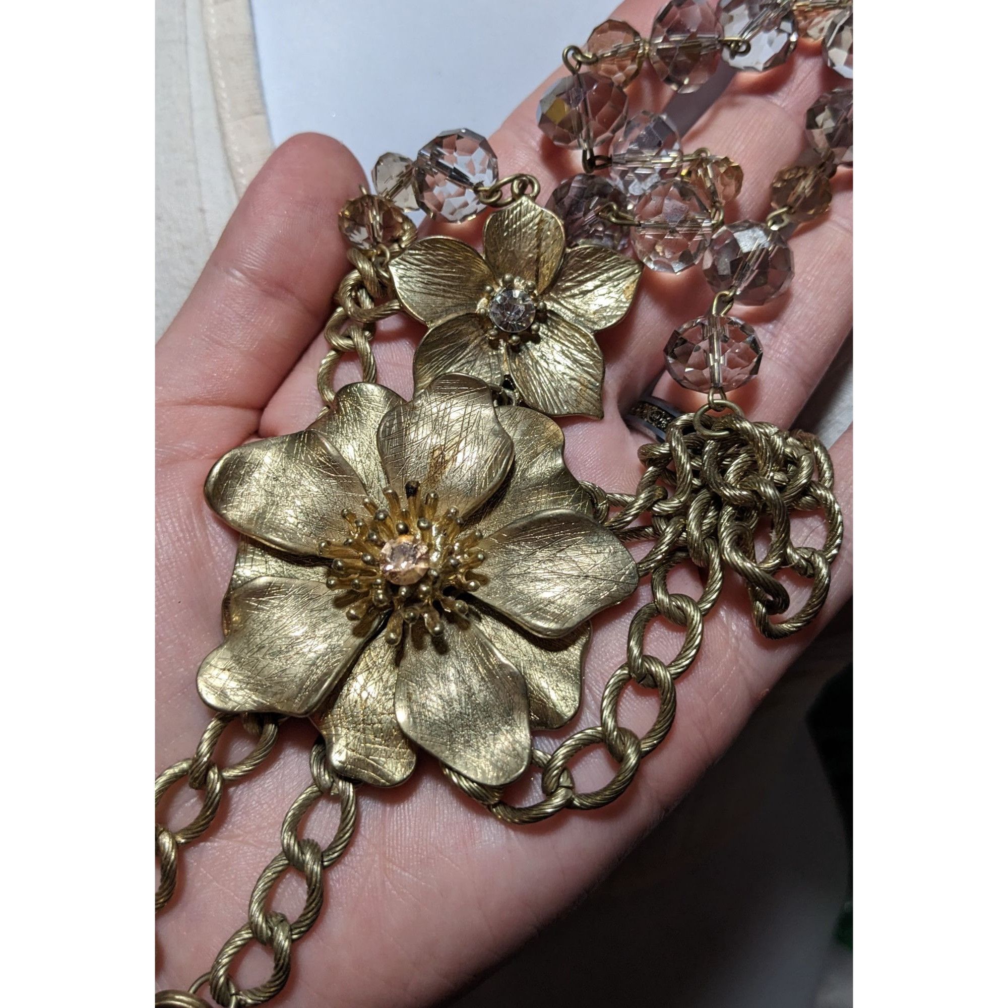 Other Vintage Glam Gold Floral Statement Necklace Size ONE SIZE - 6 Thumbnail