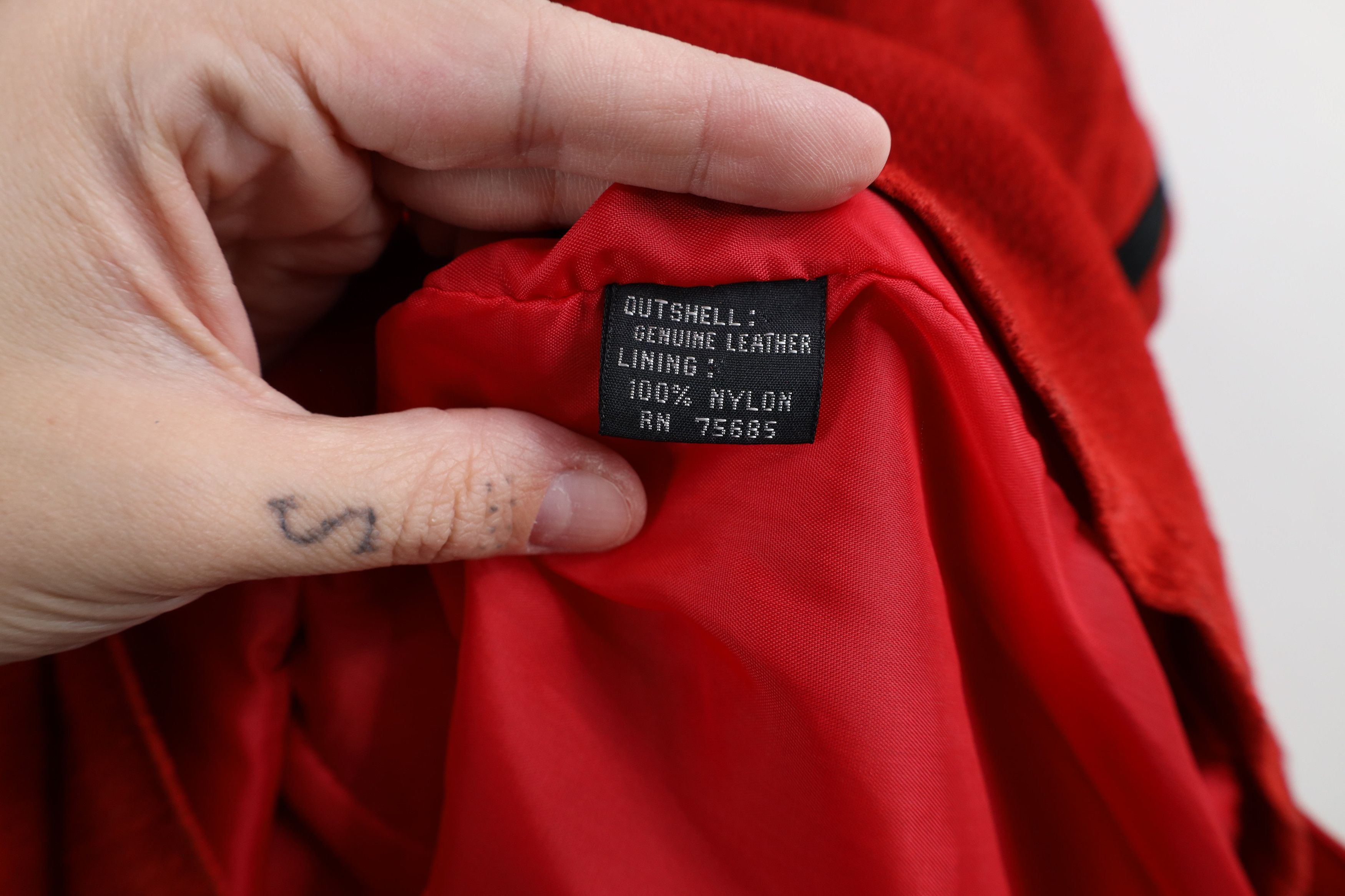 Vintage Deadstock Vintage 90s Streetwear Short Sleeve Suede Jacket Size US XL / EU 56 / 4 - 12 Thumbnail