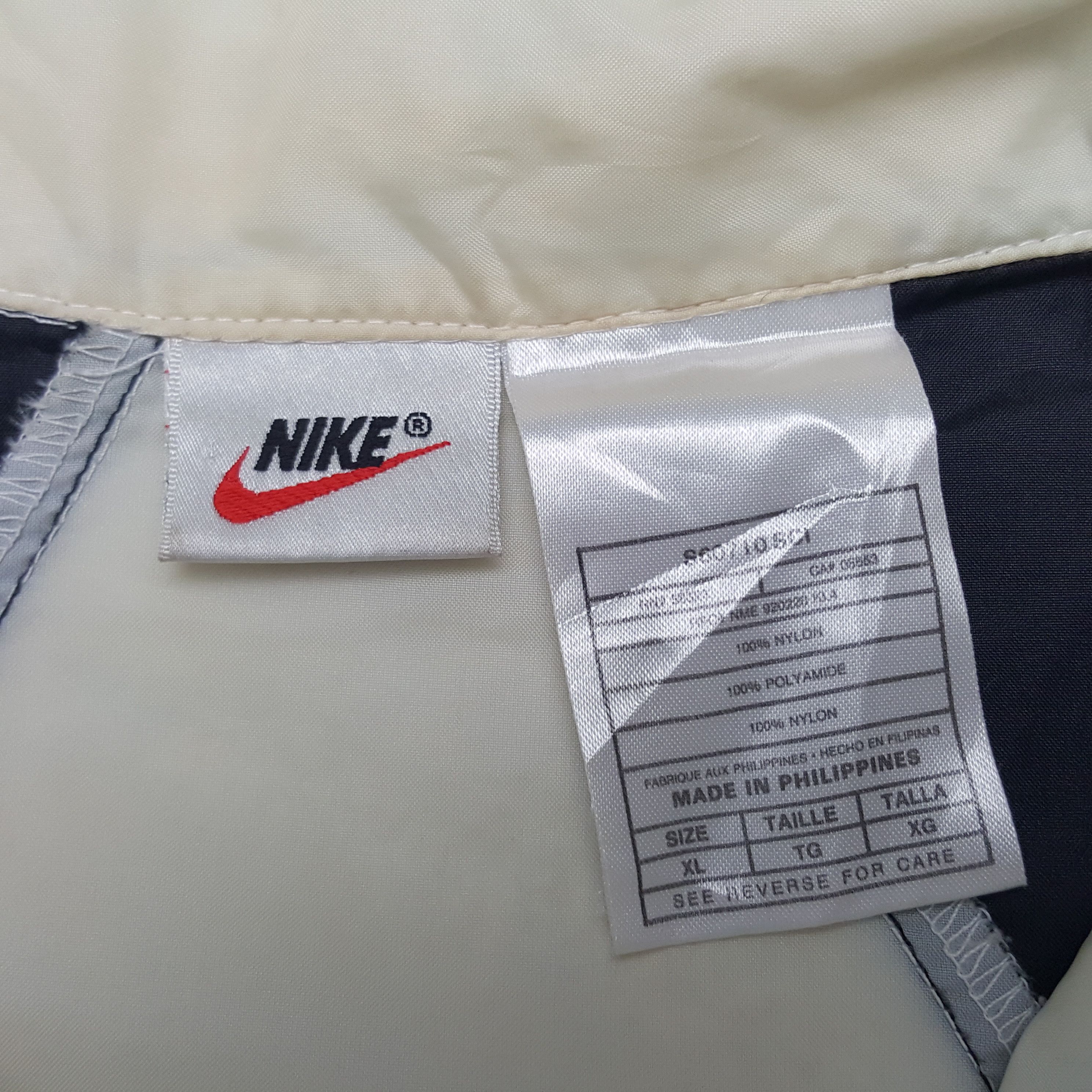 Nike × Vintage Vintage Nike American Sportwear Windbreaker Jacket Size US XXL / EU 58 / 5 - 5 Thumbnail