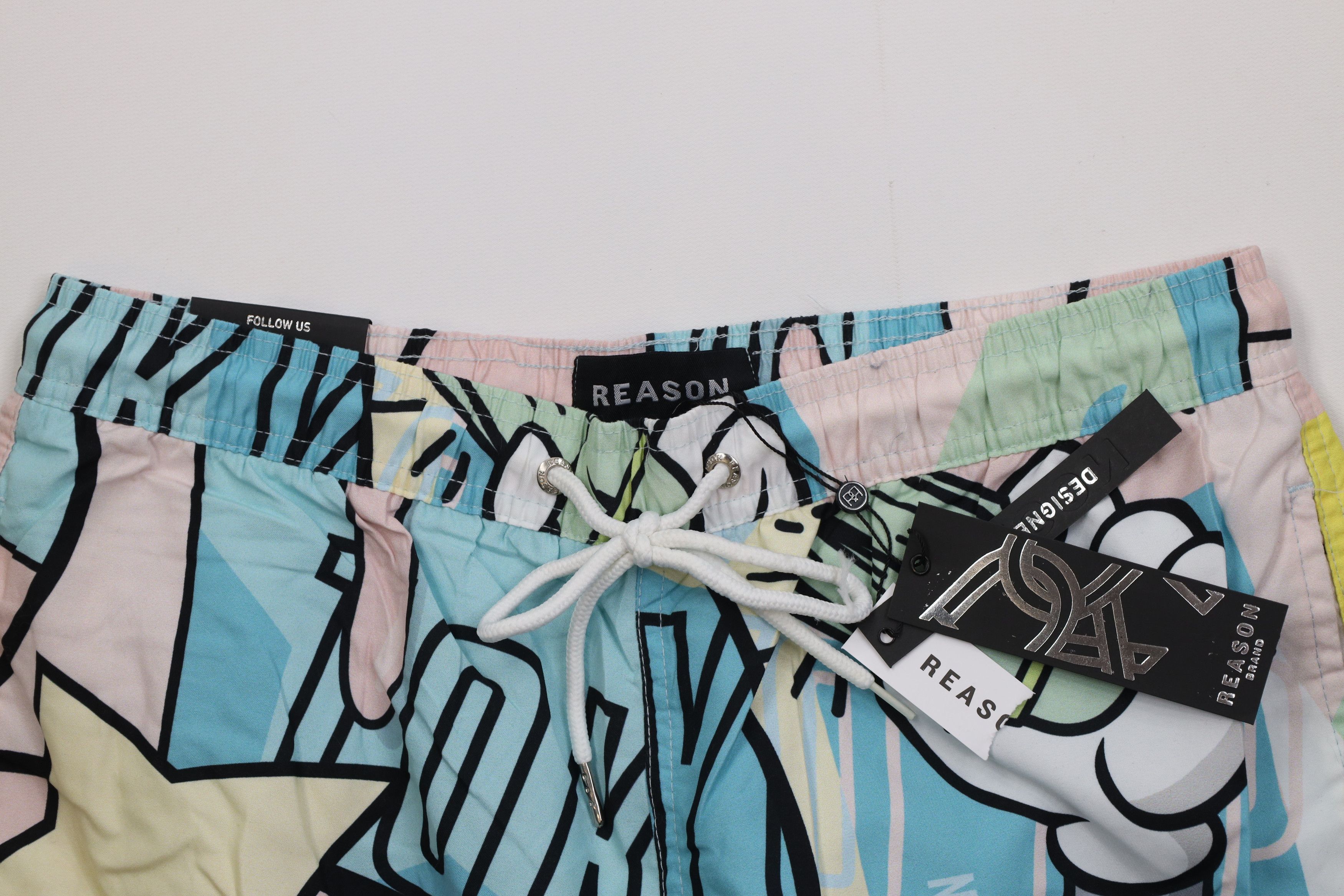Vintage Deadstock Y2K Streetwear Graffiti Cartoon Lined Cargo Shorts Size US 30 / EU 46 - 2 Thumbnail