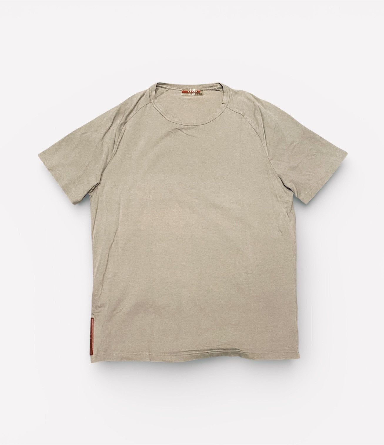 Prada Prada Beige Classic Red Tab T-shirt Size US S / EU 44-46 / 1 - 1 Thumbnail