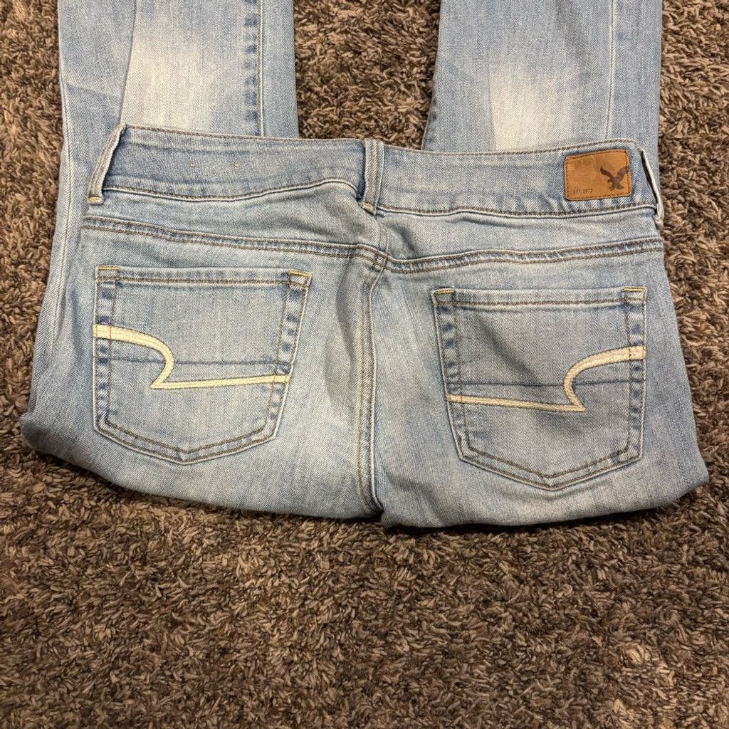 American Eagle Outfitters Women's American Eagle Crop Jeans Size 27" / US 4 / IT 40 - 1 Thumbnail