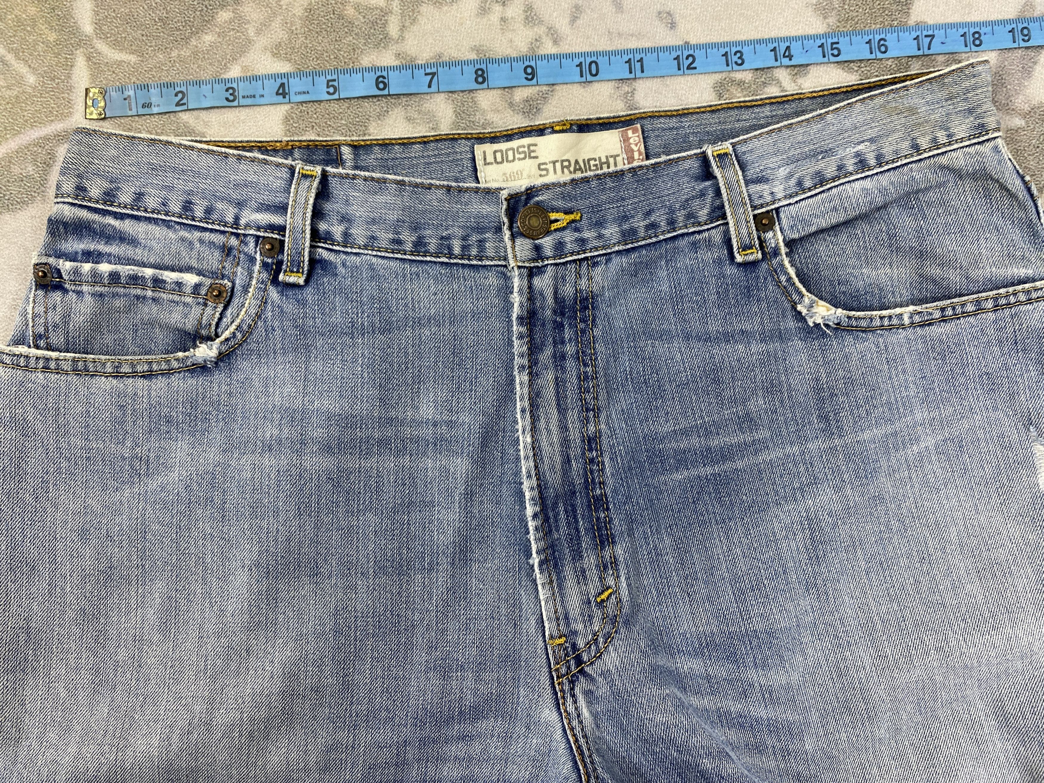 Levi's Vintage Levi's 569 Lose Straight Distressed Denim -JN542 Size US 36 / EU 52 - 5 Thumbnail