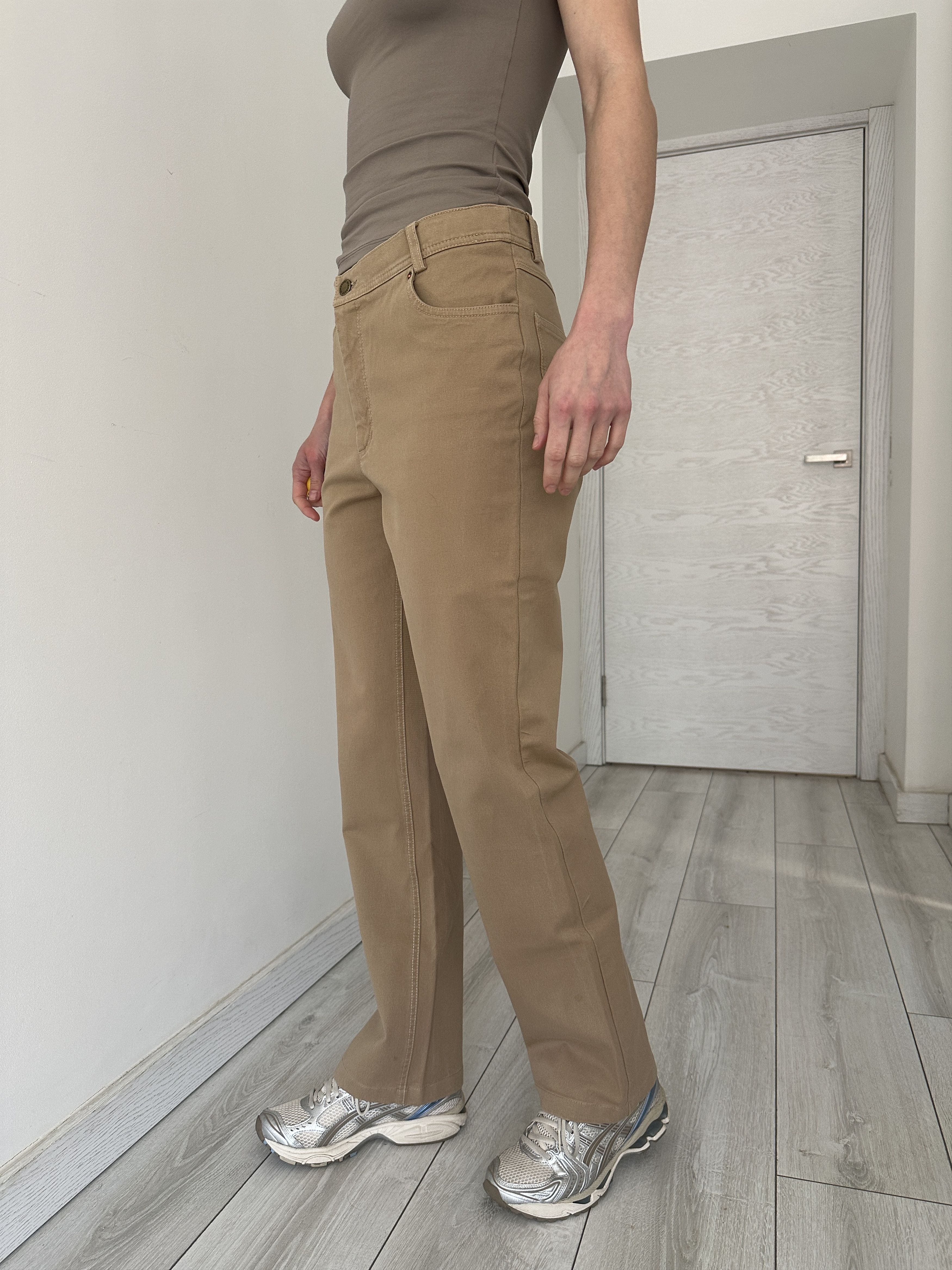 Burberry Burberry Beige Chino Pants Trousers Size 28" / US 6 / IT 42 - 2 Thumbnail