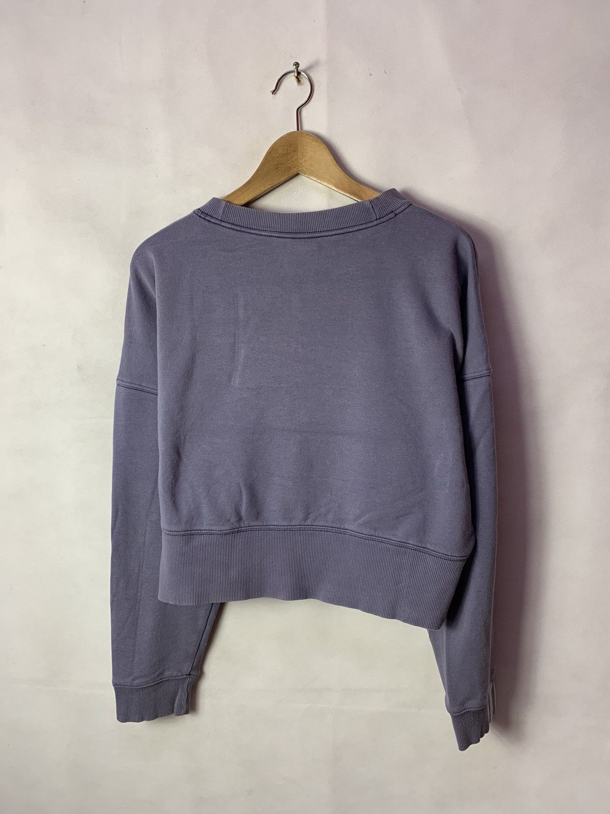 Adidas 🔥Adidas Vintage Style Cropped Sweatshirt Pullover Sweater Size M / US 6-8 / IT 42-44 - 8 Thumbnail