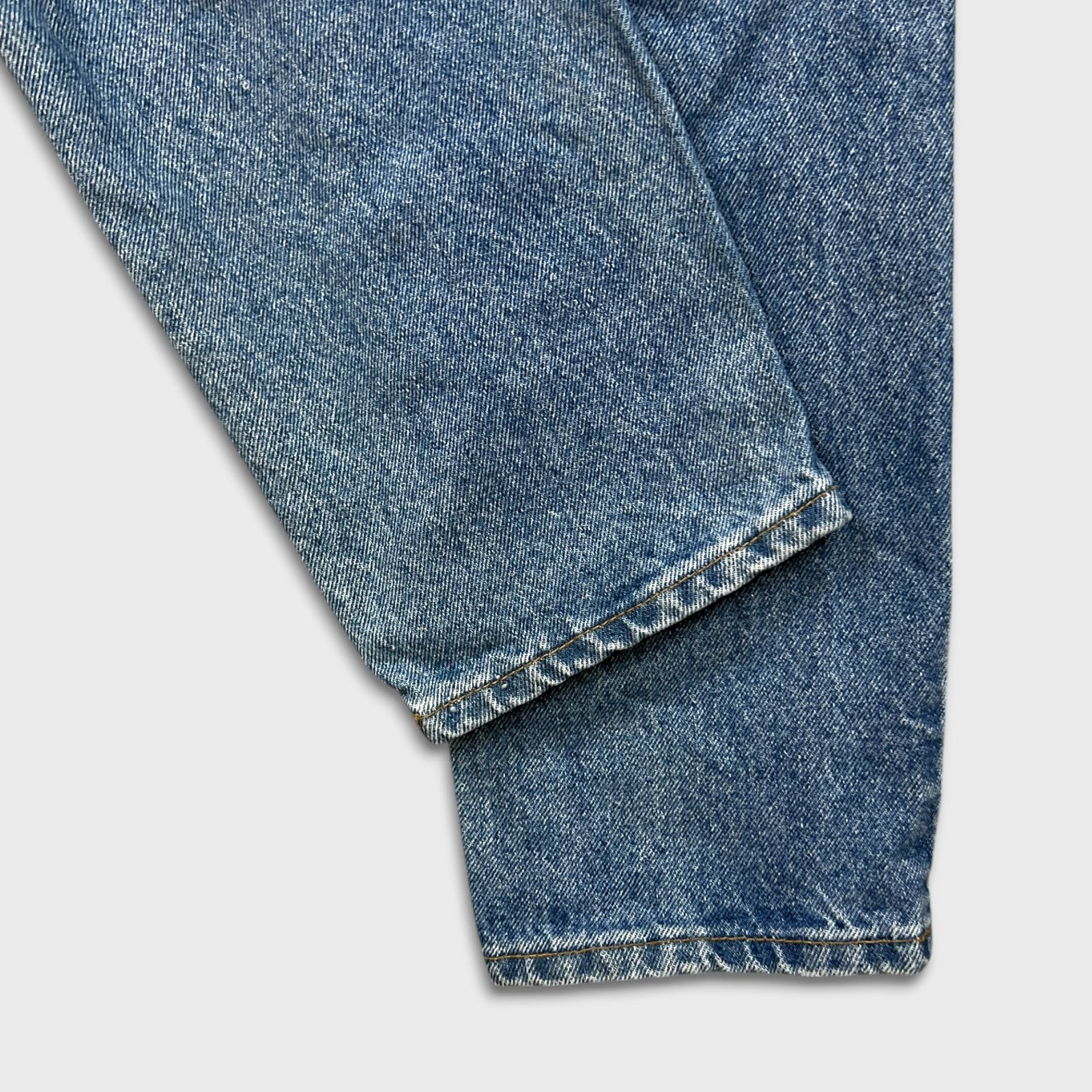 Levi's × Vintage Vintage Levi's 631 Jeans 30x34 Slim Fit Orange Tab 90s Denim Size US 28 / EU 44 - 9 Thumbnail