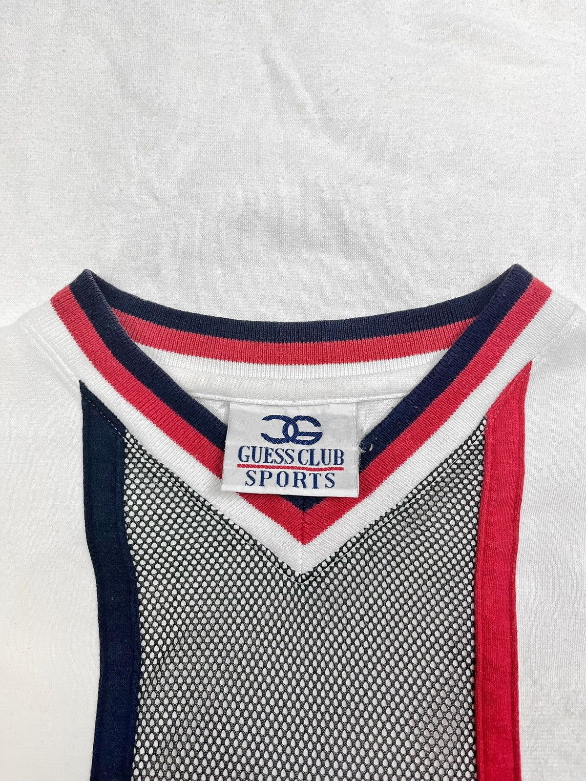 Guess Guess Club Sports V-Neck Vintage Tee Size US L / EU 52-54 / 3 - 8 Thumbnail
