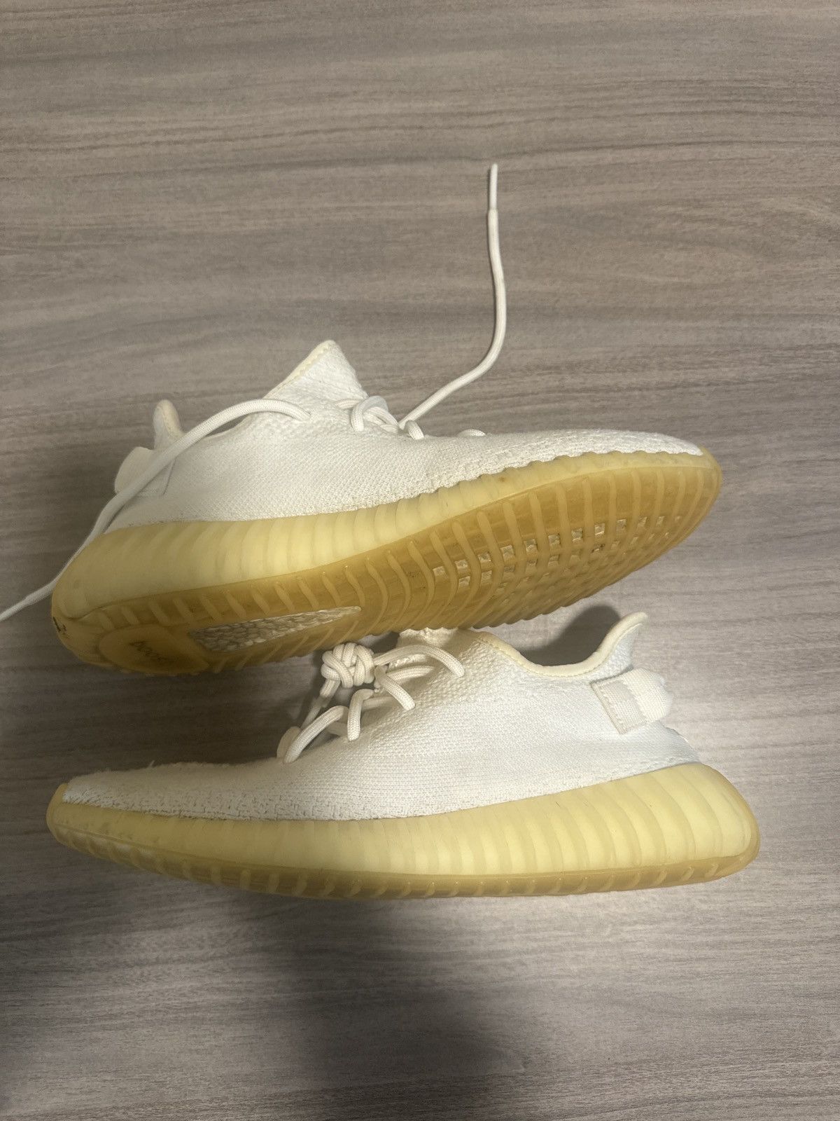 Adidas Yeezy Cream V2’s No Box Yellow Bottom Solid Upper Size US 9.5 / EU 42-43 - 3 Thumbnail