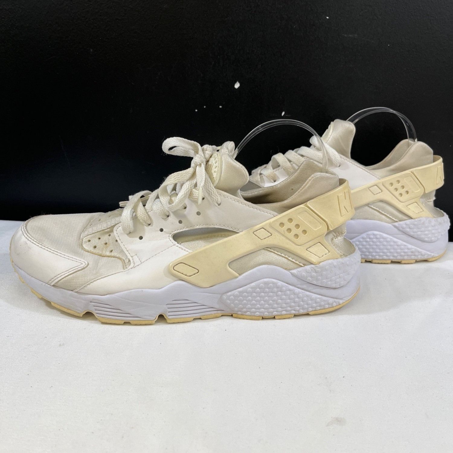 Nike Nike Air Huarache Mens Beige Running Sneakers Size 12 SKU 65 Size US 12 / EU 45 - 5 Thumbnail