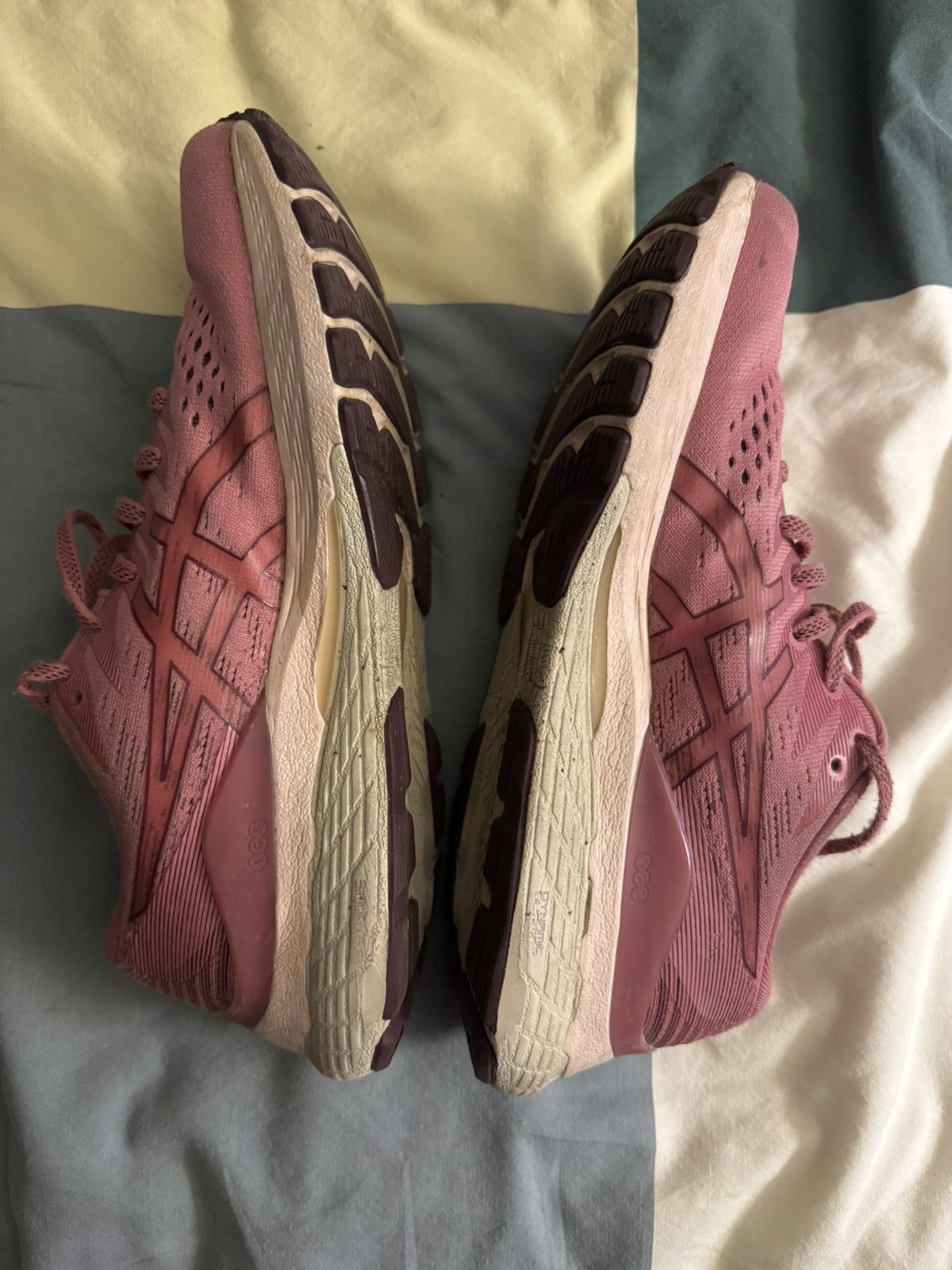 Asics Asics Gel Kayano 28 (Pink) Size US 9.5 / IT 39.5 - 3 Thumbnail