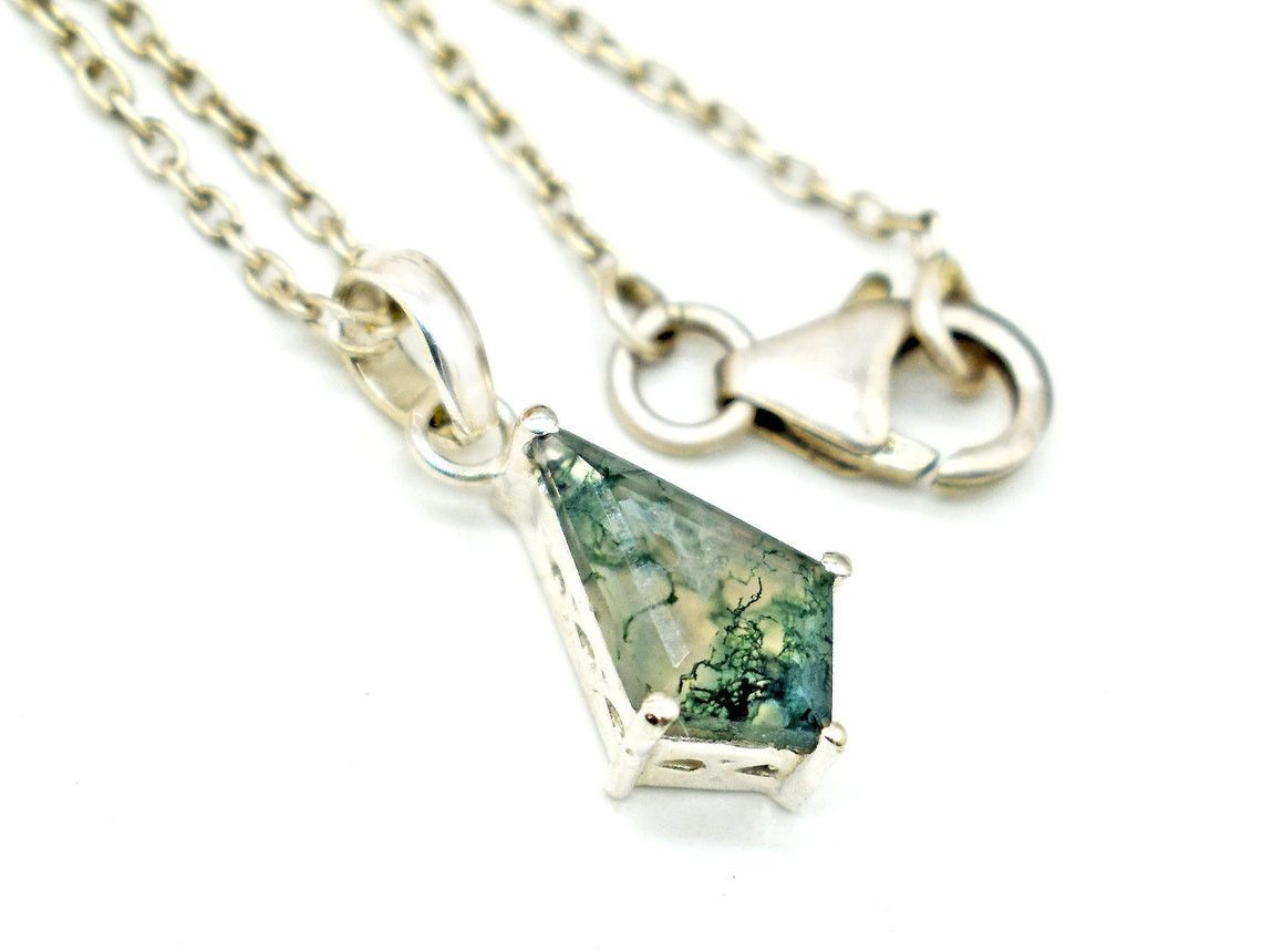Handmade Kite Moss Agate Pendant: 925 Sterling Silver Necklace Size ONE SIZE - 2 Thumbnail