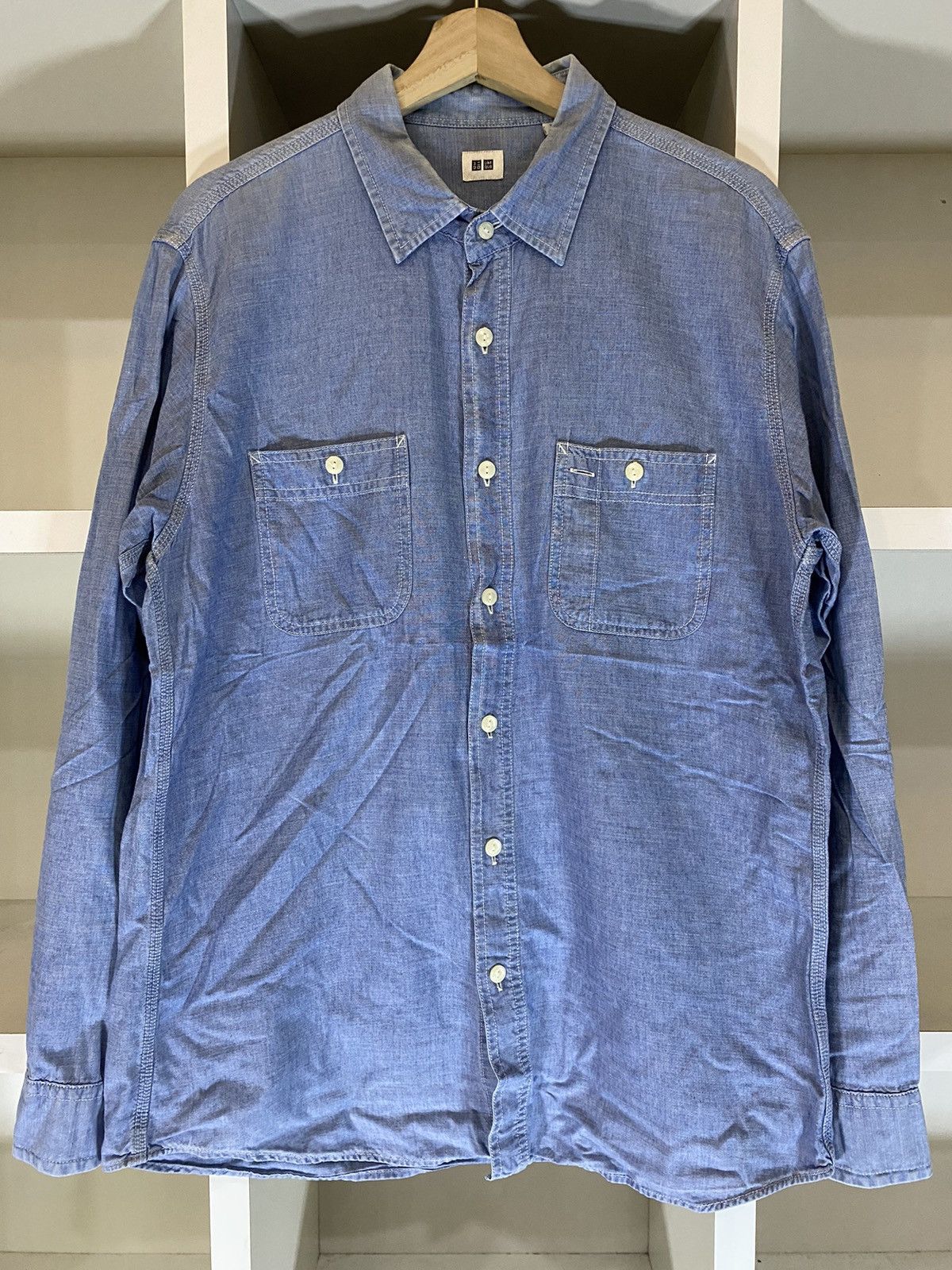 Uniqlo Uniqlo Button Ups Denim Shirt Size US XL / EU 56 / 4 - 1 Thumbnail