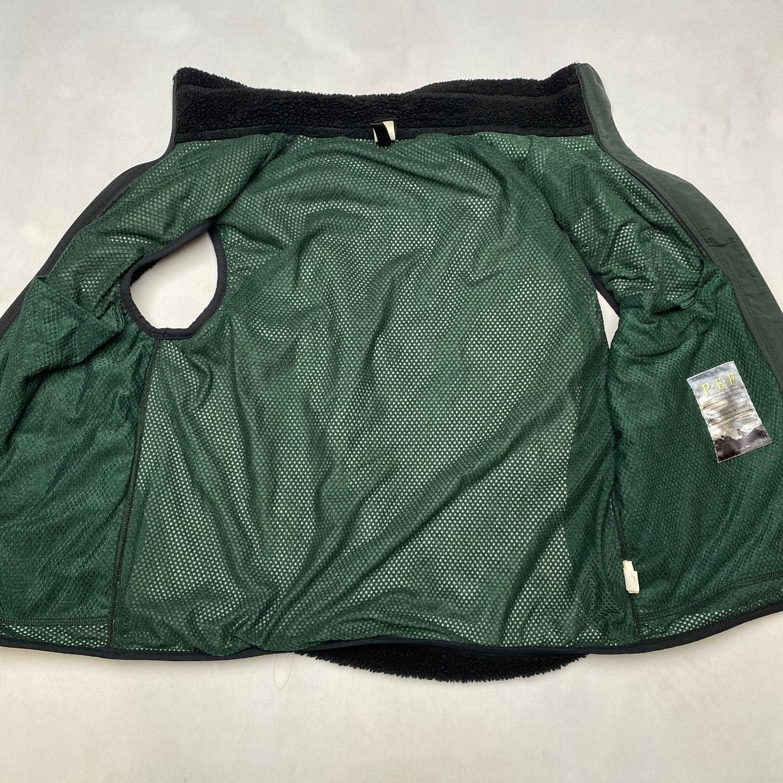 Patagonia × Vintage VTG 90s Patagonia Retro X PEF Deep Pile Fleece Vest Men's M Size US M / EU 48-50 / 2 - 10 Thumbnail