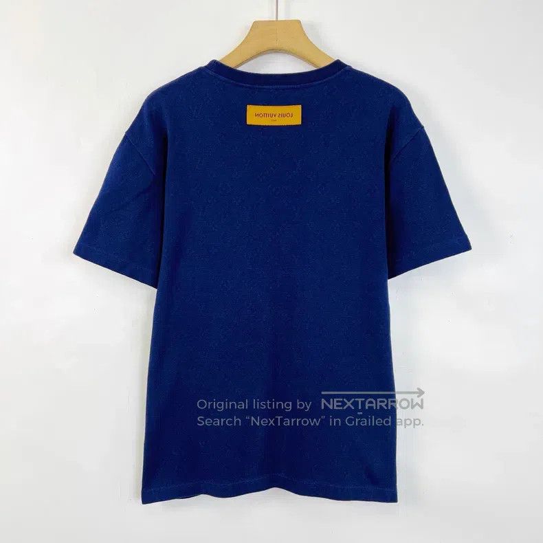 Louis Vuitton Louis Vuitton Blue beaded animal print short sleeve T-shir Size US M / EU 48-50 / 2 - 2 Thumbnail