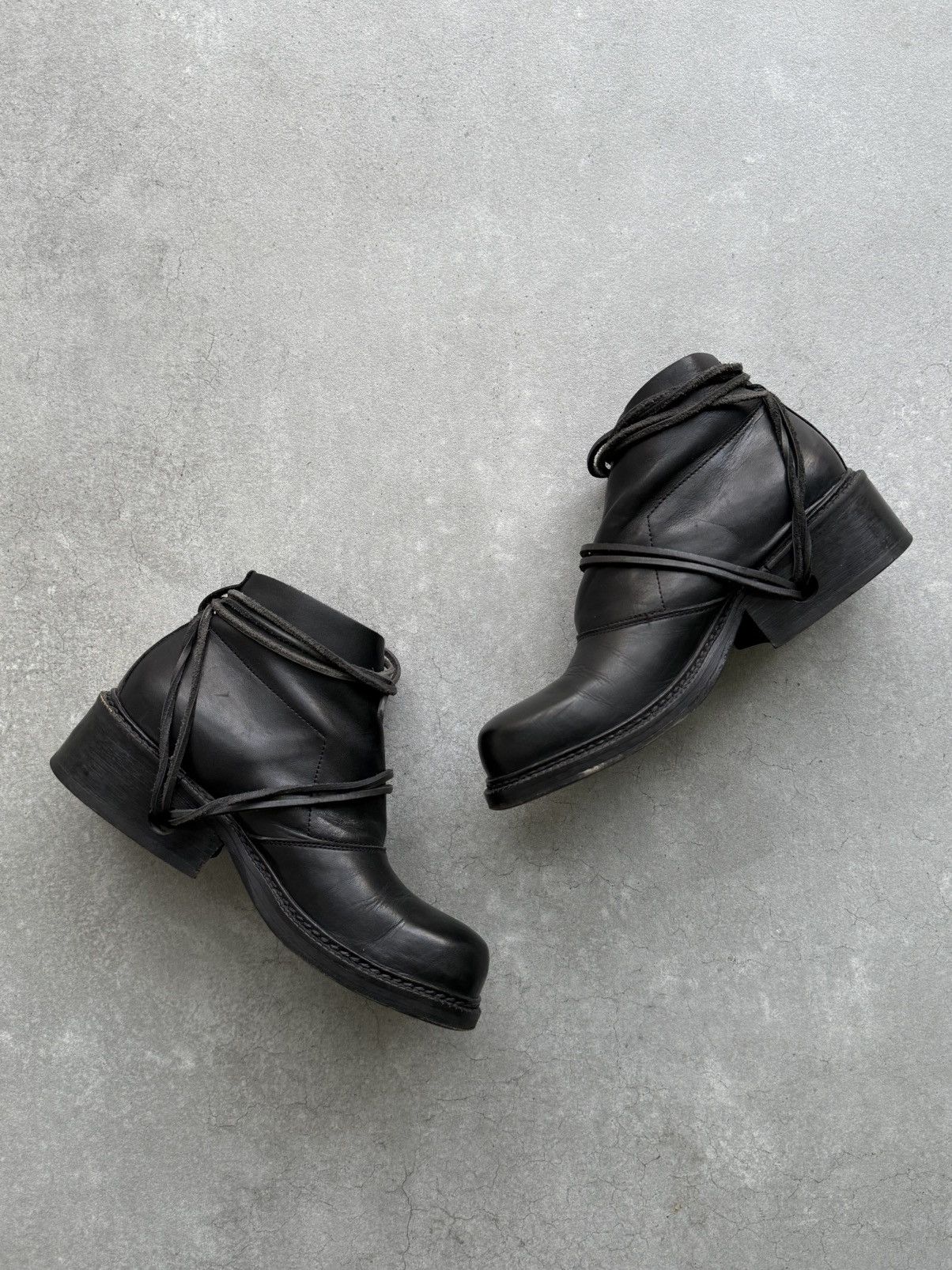 Dirk Bikkembergs Dirk Bikkembergs 90’s lace-through leather boots Size US 8 / IT 38 - 1 Thumbnail
