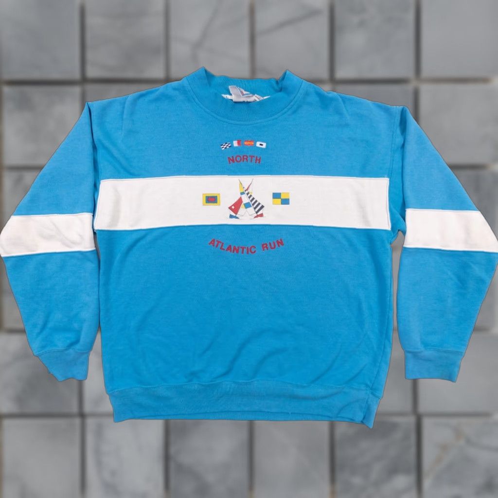 Van Heusen VINTAGE Van Heusen Sweatshirt Adult Large Crew Neck Custom Club International Size US L / EU 52-54 / 3 - 1 Thumbnail