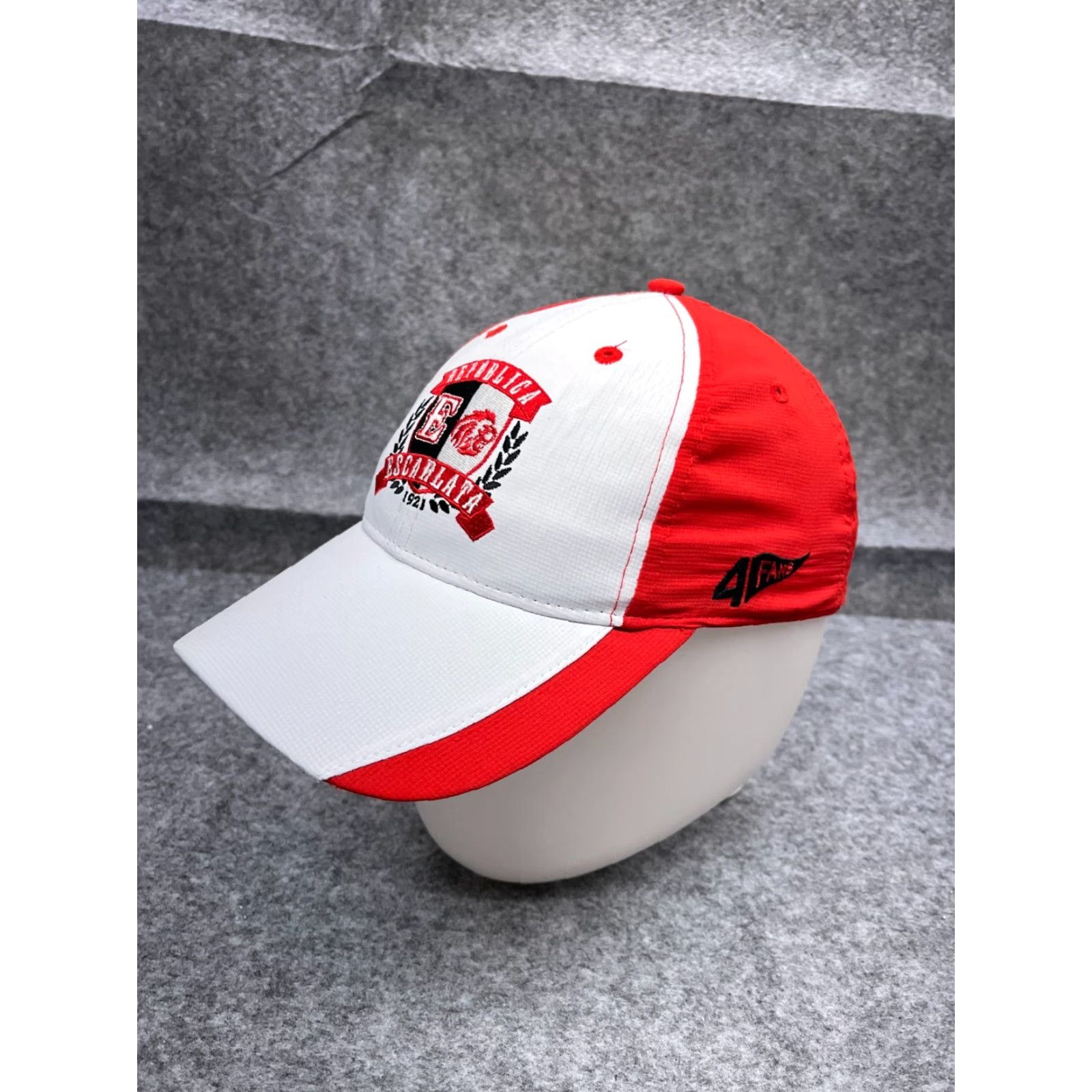 Vintage Republica Escarlata Hat Strap Back Adult One Size Red White Polyester Size ONE SIZE - 4 Thumbnail