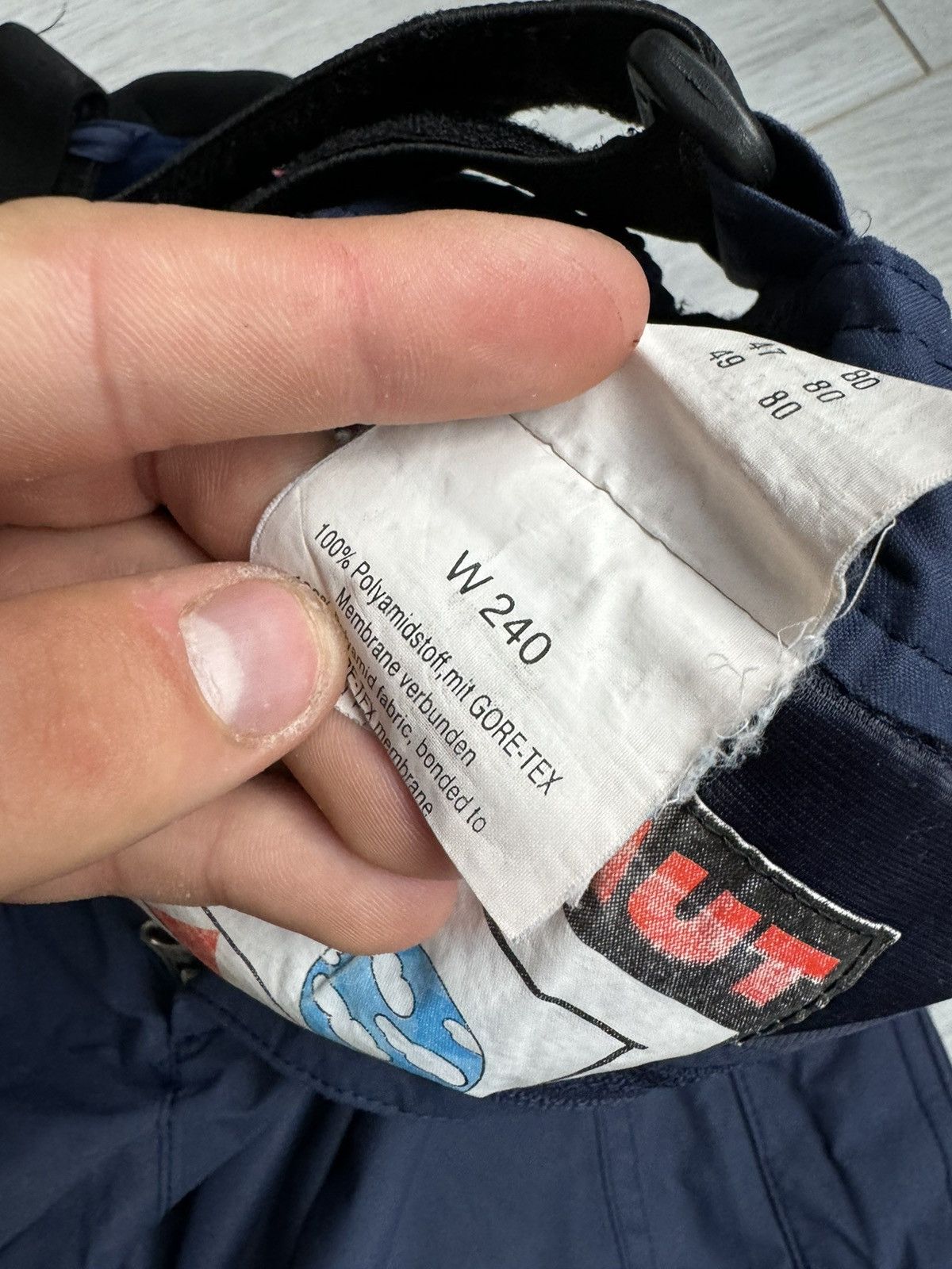 Mammut Vintage Jumpsuit Mammut Gore Tex ski pants recco system Size US 32 / EU 48 - 9 Thumbnail