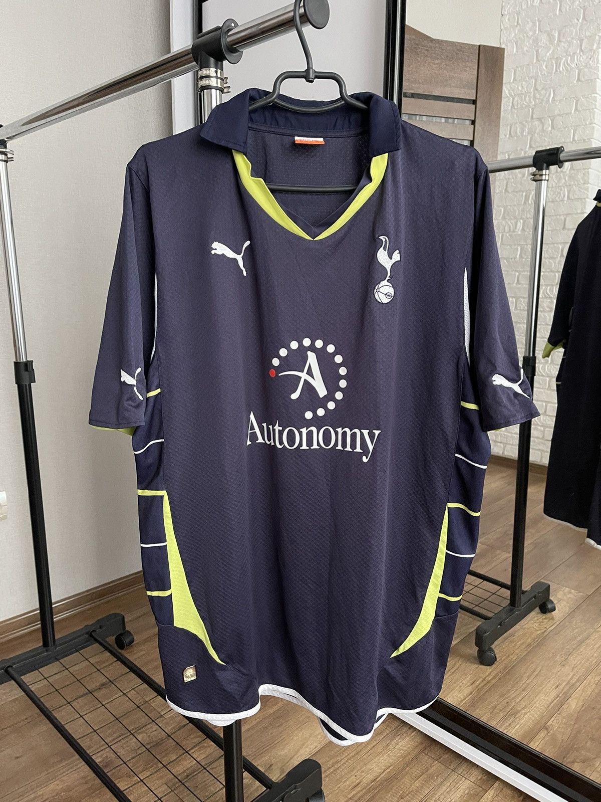 Puma 2010/2011 Puma Tottenham Hotspur Vintage Soccer Jersey Tee Size US XL / EU 56 / 4 - 1 Thumbnail