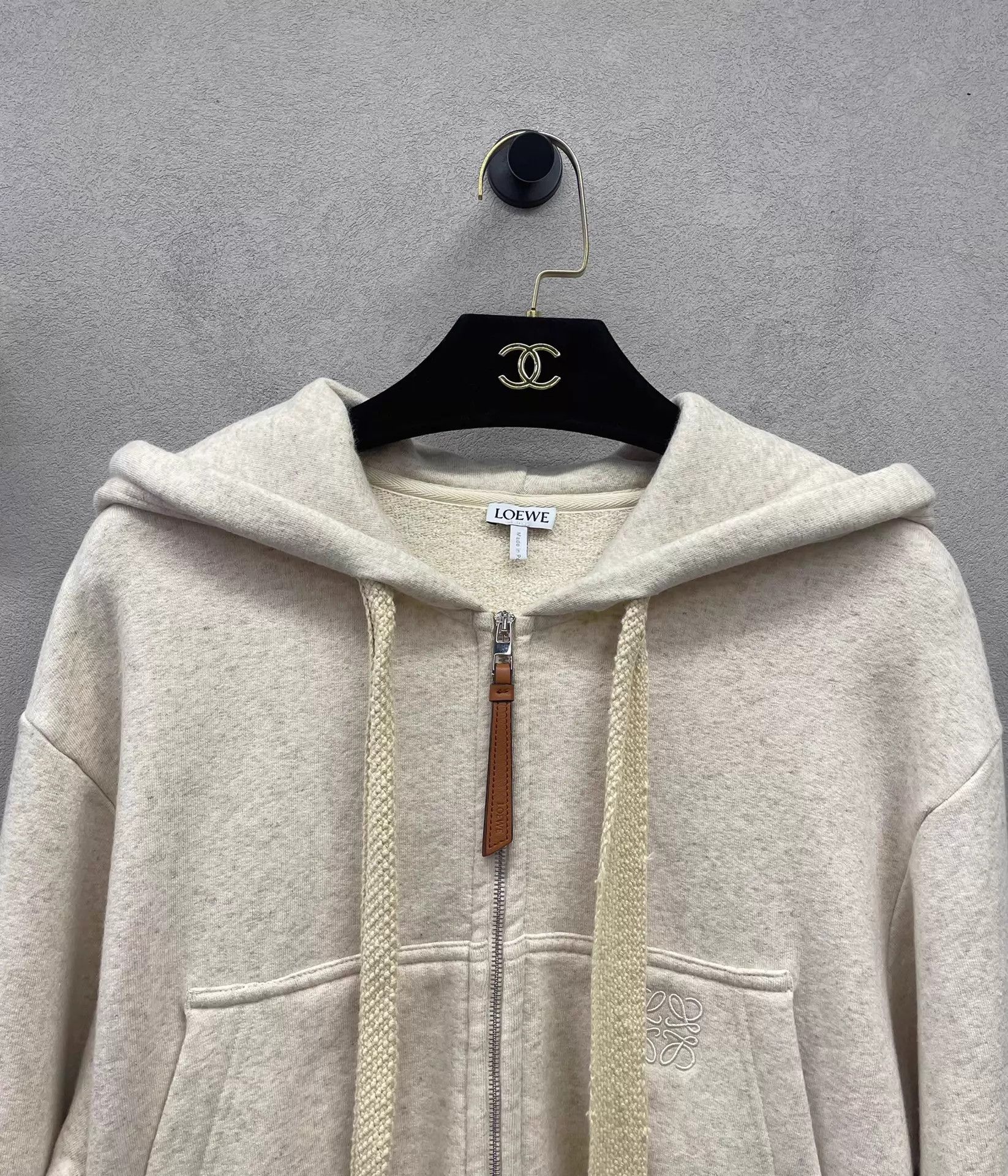 Loewe LOEWE calfskin zip hooded slim beige jacket S Size S / US 4 / IT 40 - 4 Thumbnail