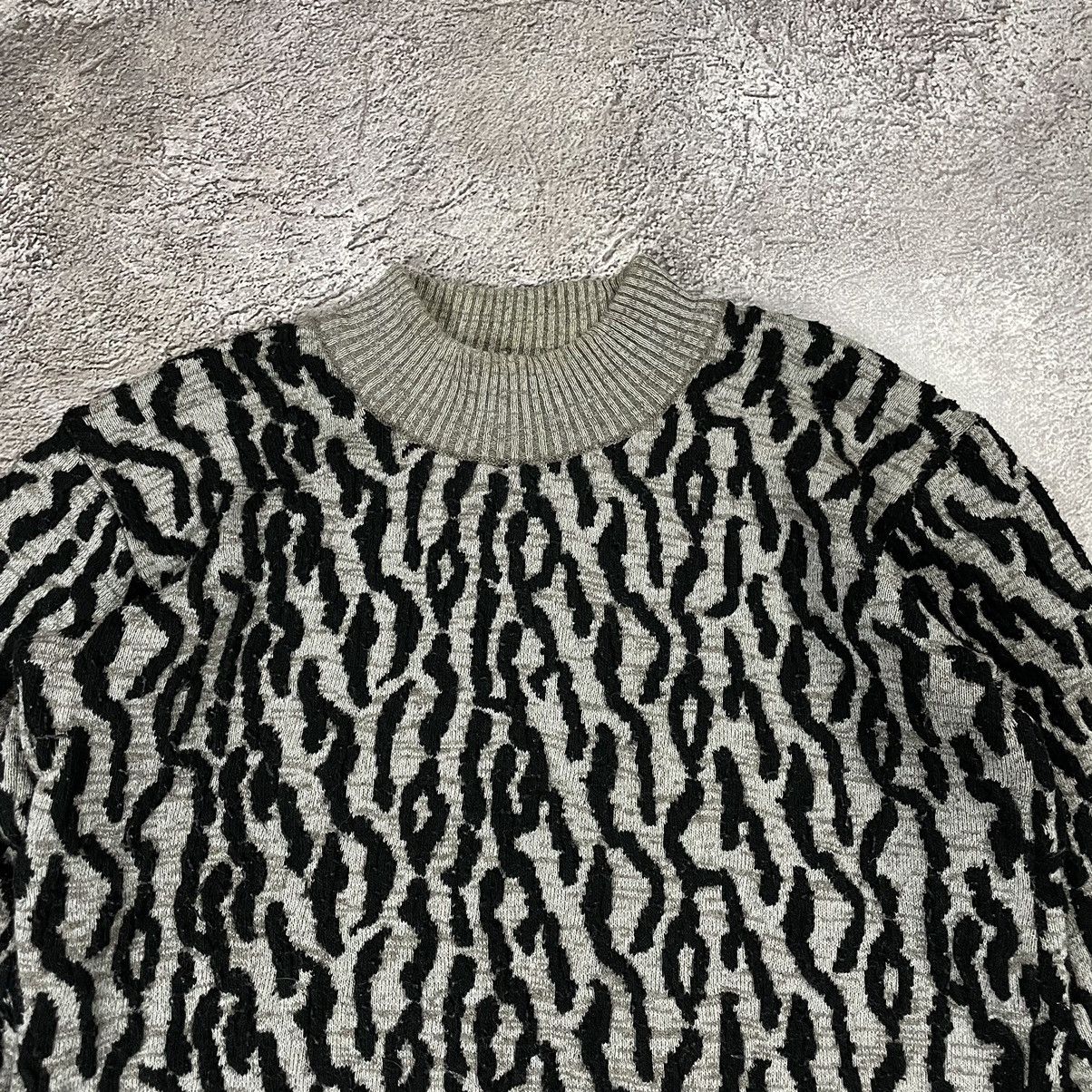 Vintage Vintage 90s Fuzzy All Over Print Knit Sweater Grunge Faded M Size US M / EU 48-50 / 2 - 4 Thumbnail
