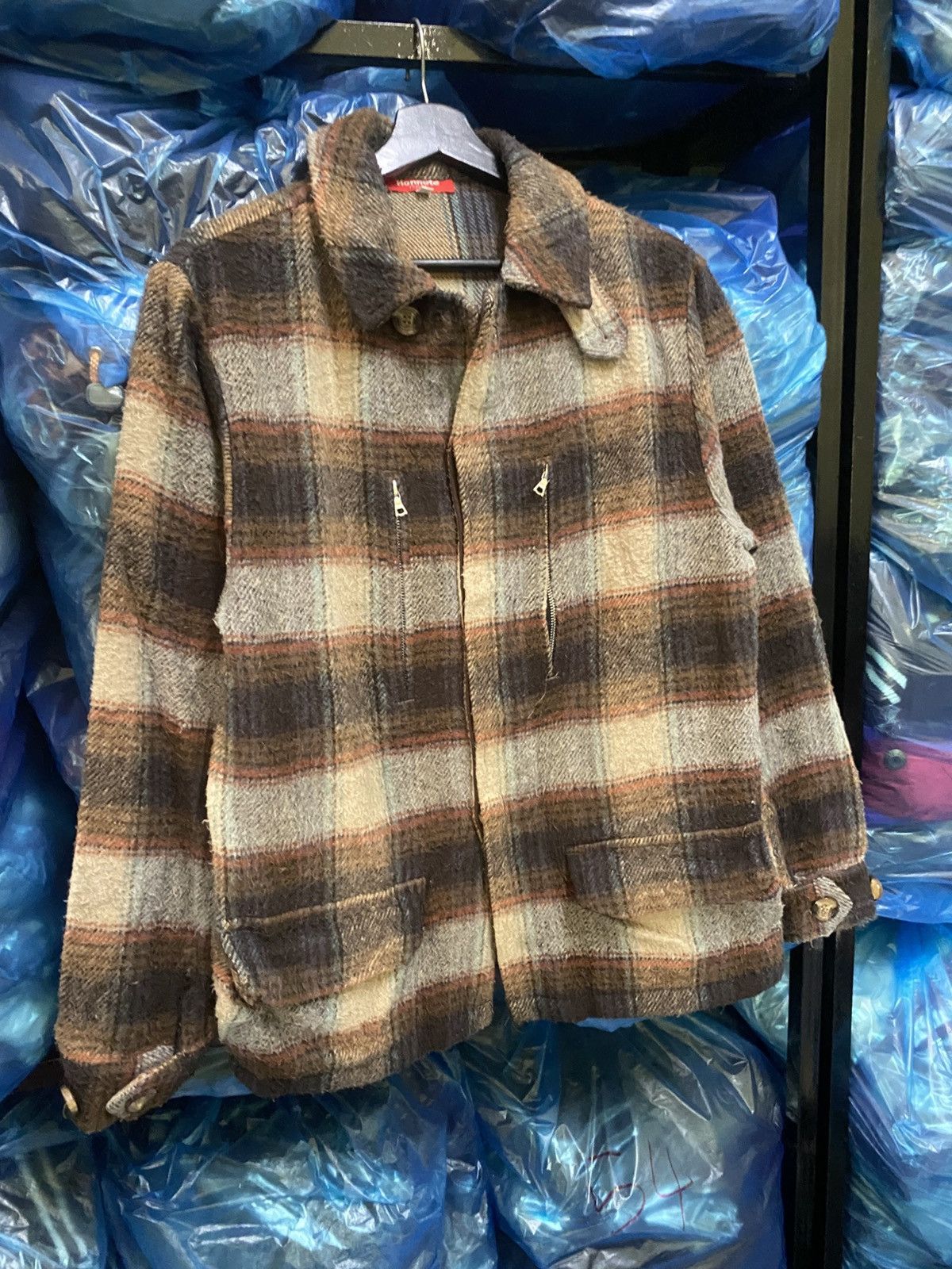 Japanese Brand Vintage Honnete France Wool Blend Plaid Jacket Size US S / EU 44-46 / 1 - 3 Thumbnail