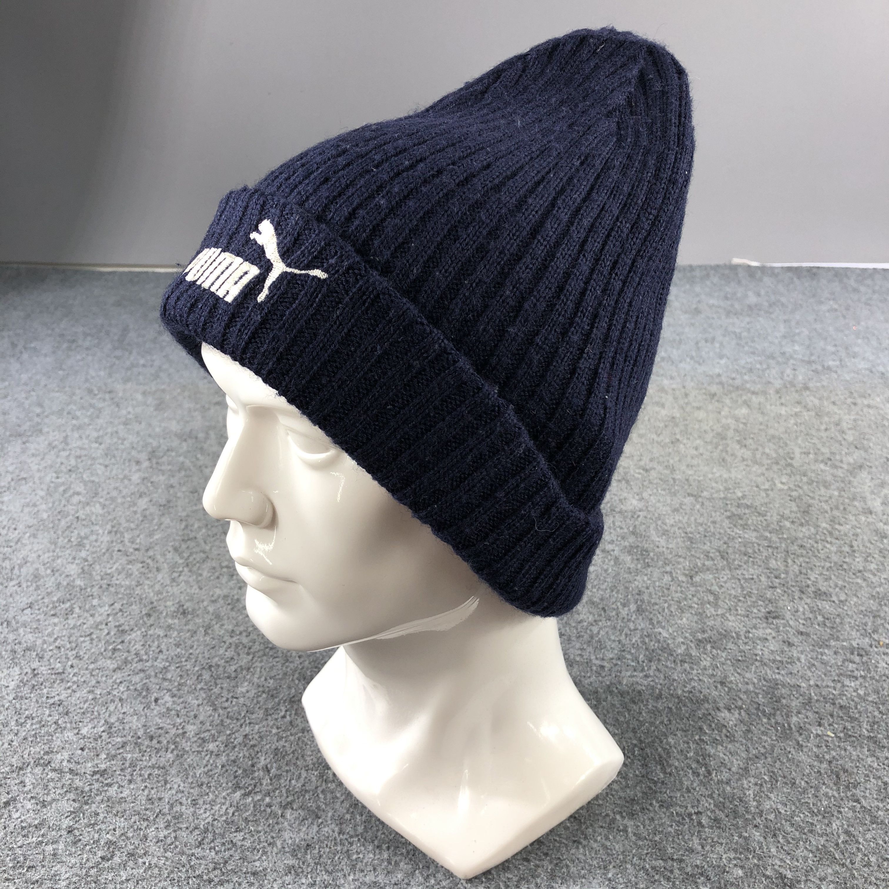 Puma Puma Fisherman Pleated Beanie Snowcap Snow Hat B462 Size ONE SIZE - 2 Thumbnail