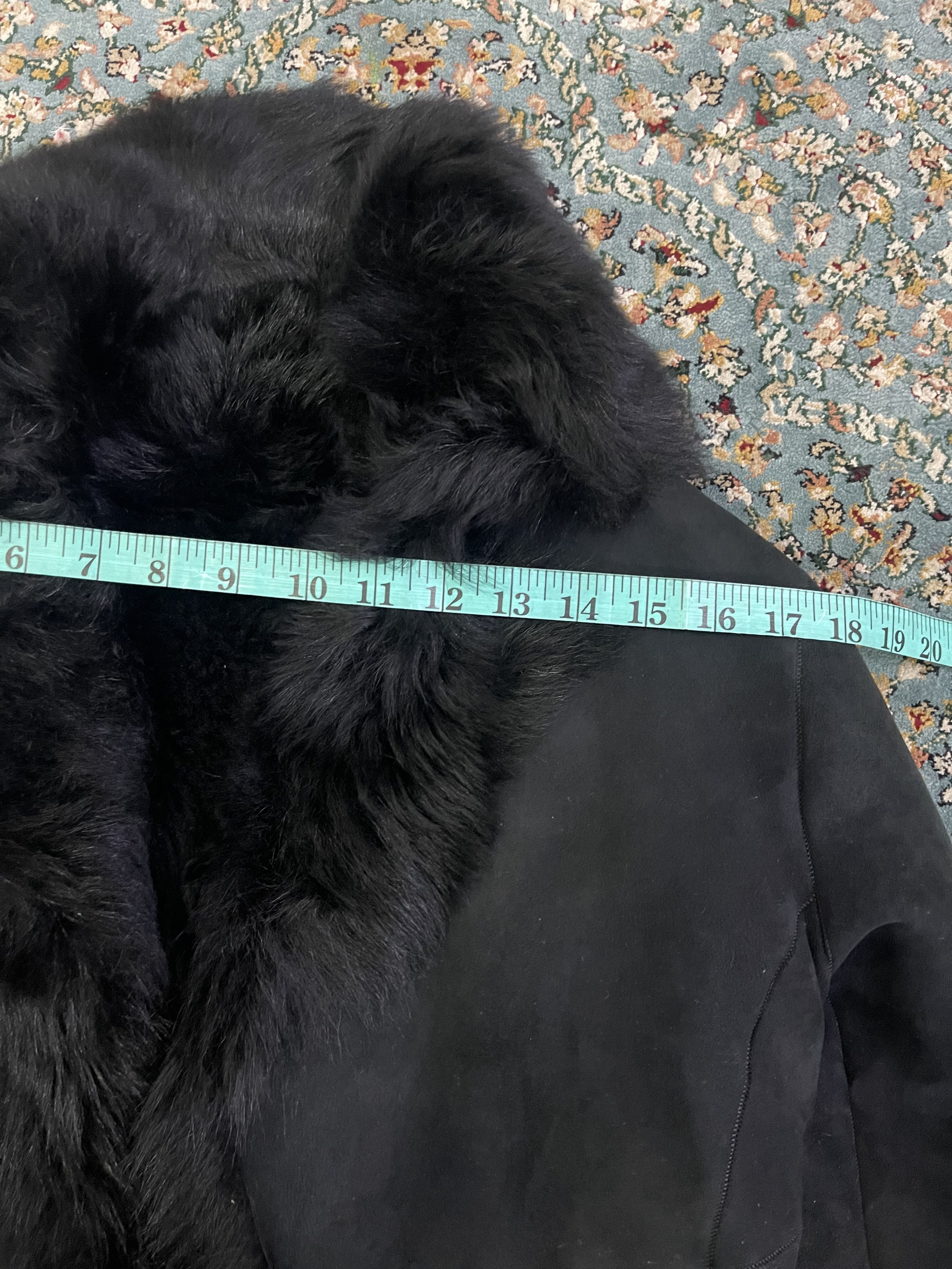 Luxury Black Fur Trim Winter Jacket Plush Fur Collar Cuffs