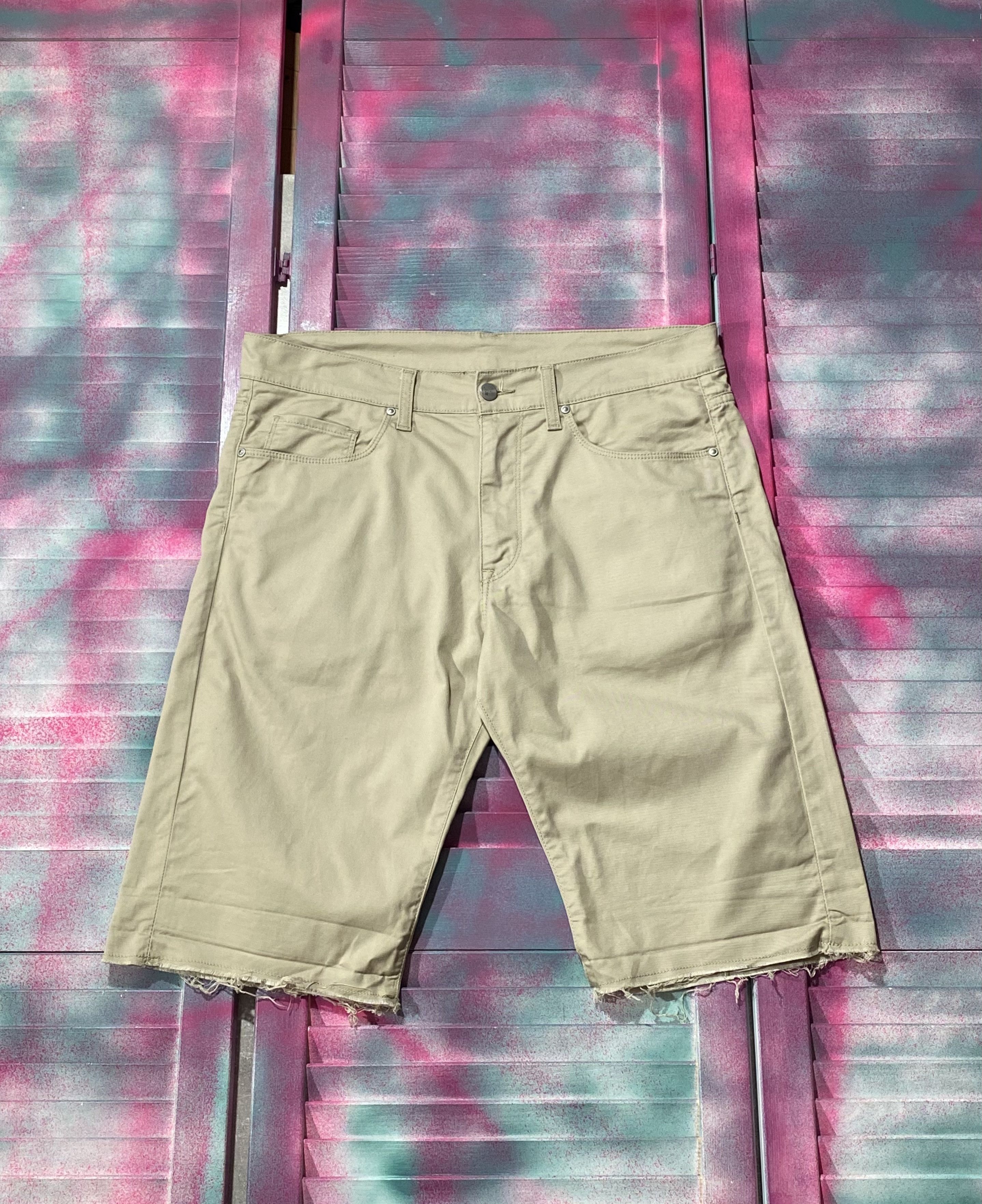 Carhartt Vintage Y2K Carhartt Work style shorts Size US 32 / EU 48 - 1 Thumbnail