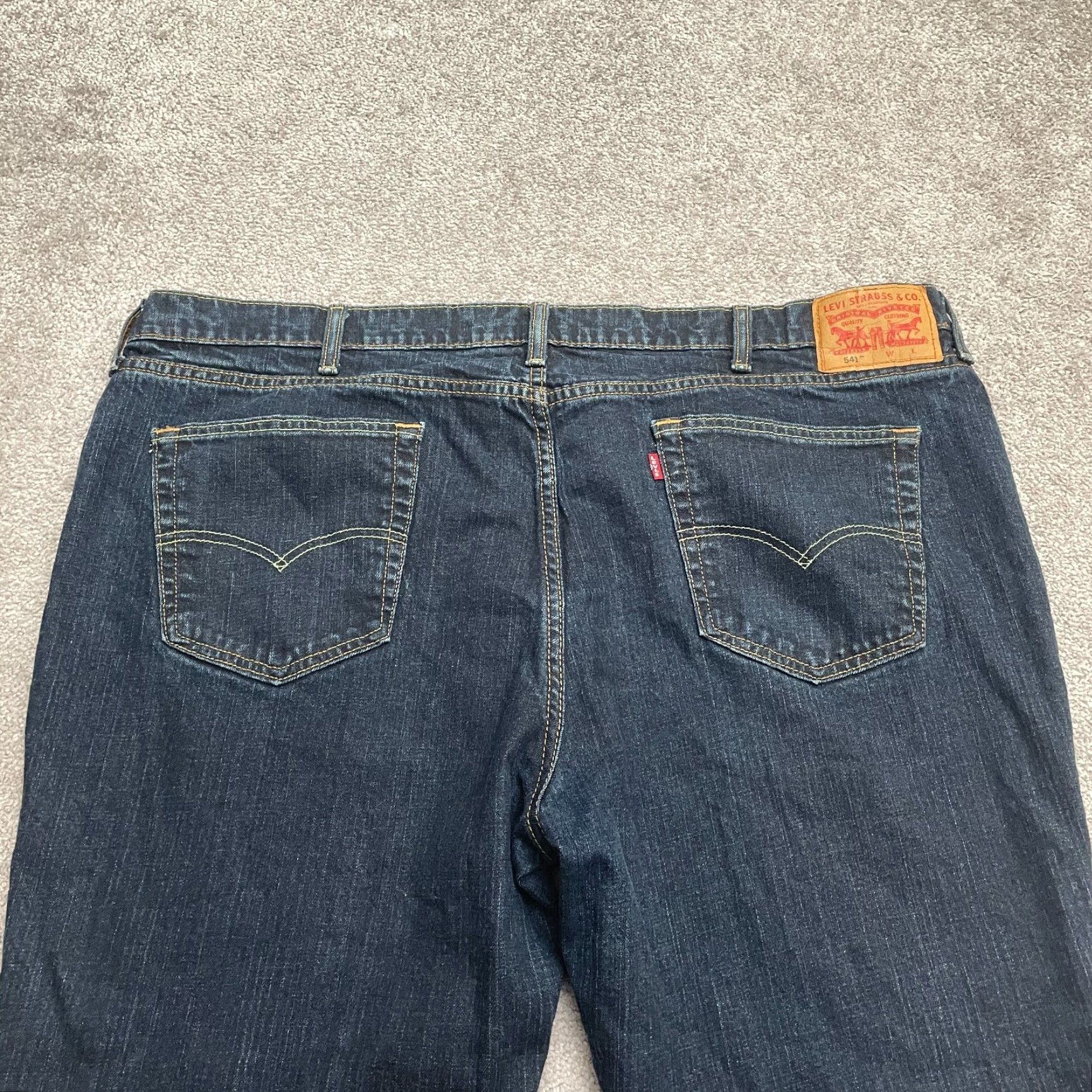 Levi's Levi's 541 Athletic Tapered Fit Jeans Mens 48x27 Blue Dark Wash 5-Pocket TA LEVI'S USA Classic Denim Cassette? Size US 32 / EU 48 - 4 Thumbnail