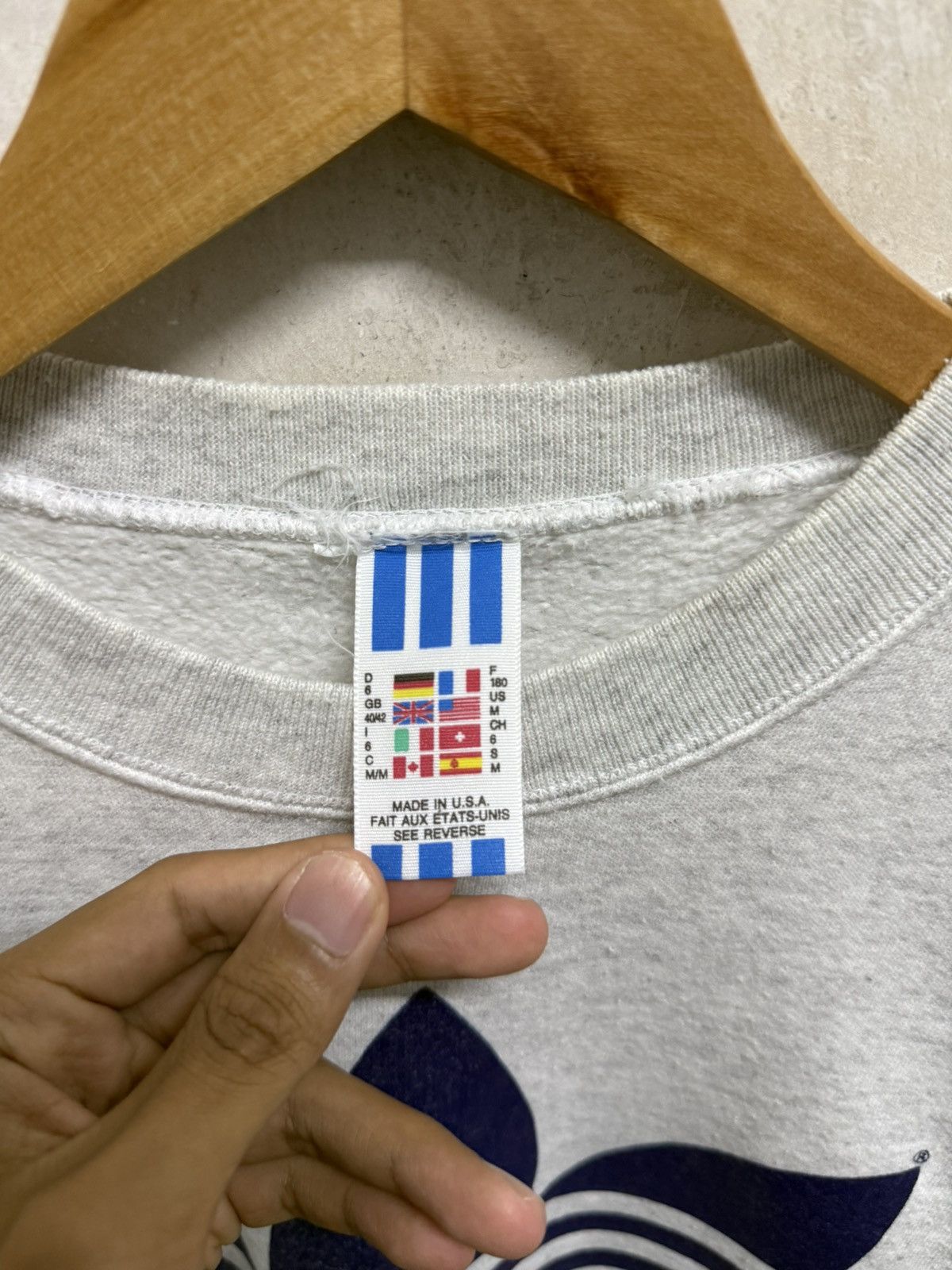 Adidas Vintage 90s Adidas Trefoil Big Logo Sweatshirt Size US M / EU 48-50 / 2 - 4 Thumbnail