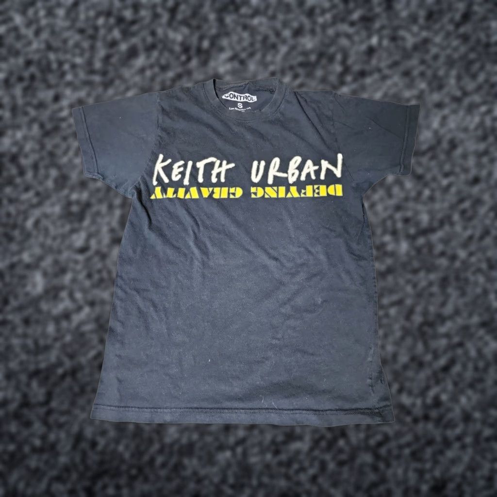 Vintage VINTAGE Keith Urban Control T-Shirt Adult Small Black Graphic Print Band Concert Tee Size US S / EU 44-46 / 1 - 1 Thumbnail
