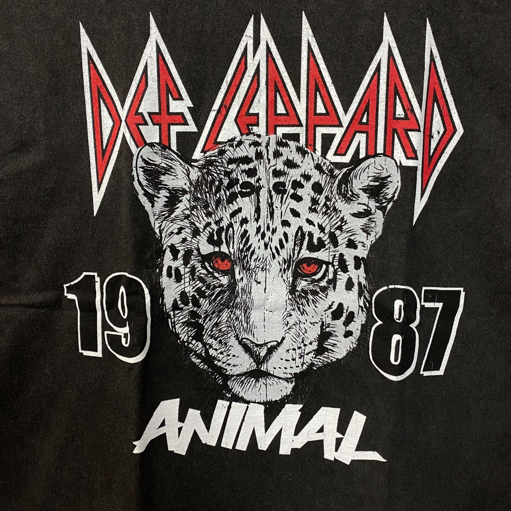 Def Leppard Def Leppard 'Animal' 1987 Graphic Heavy Metal T-Shirt Medium Size US M / EU 48-50 / 2 - 2 Thumbnail