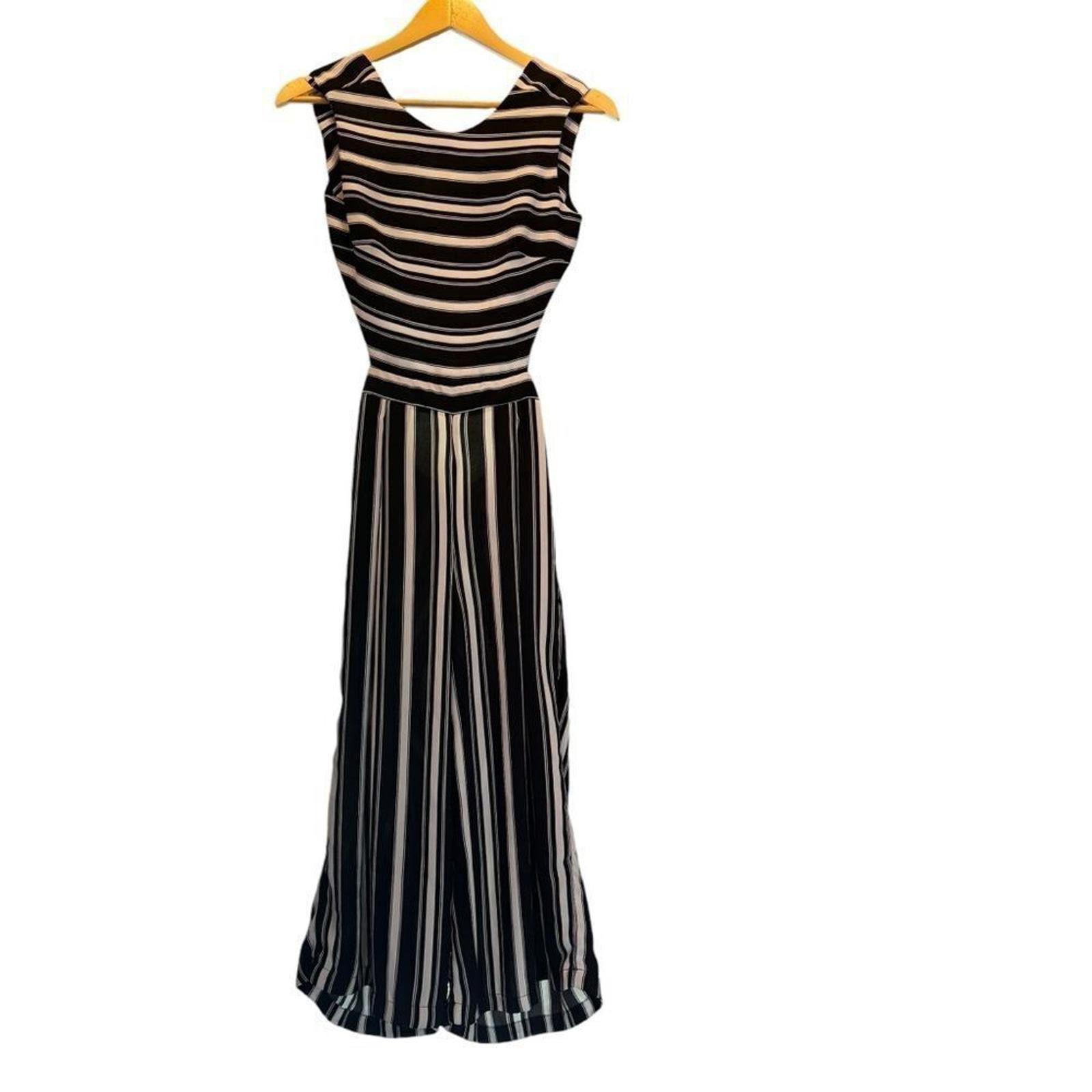 Designer Pepita Perez. Black/White Open Back Jumpsuit. Size Small. Size 28" / US 6 / IT 42 - 1 Thumbnail