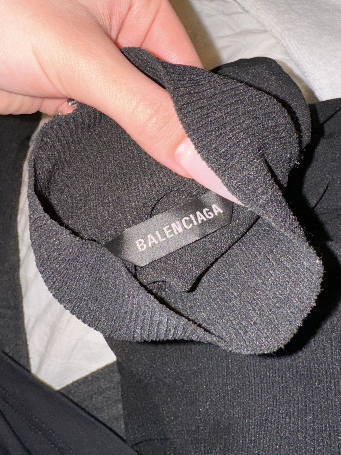 Balenciaga Balenciaga black gloves turtleneck Size XS / US 0-2 / IT 36-38 - 7 Thumbnail