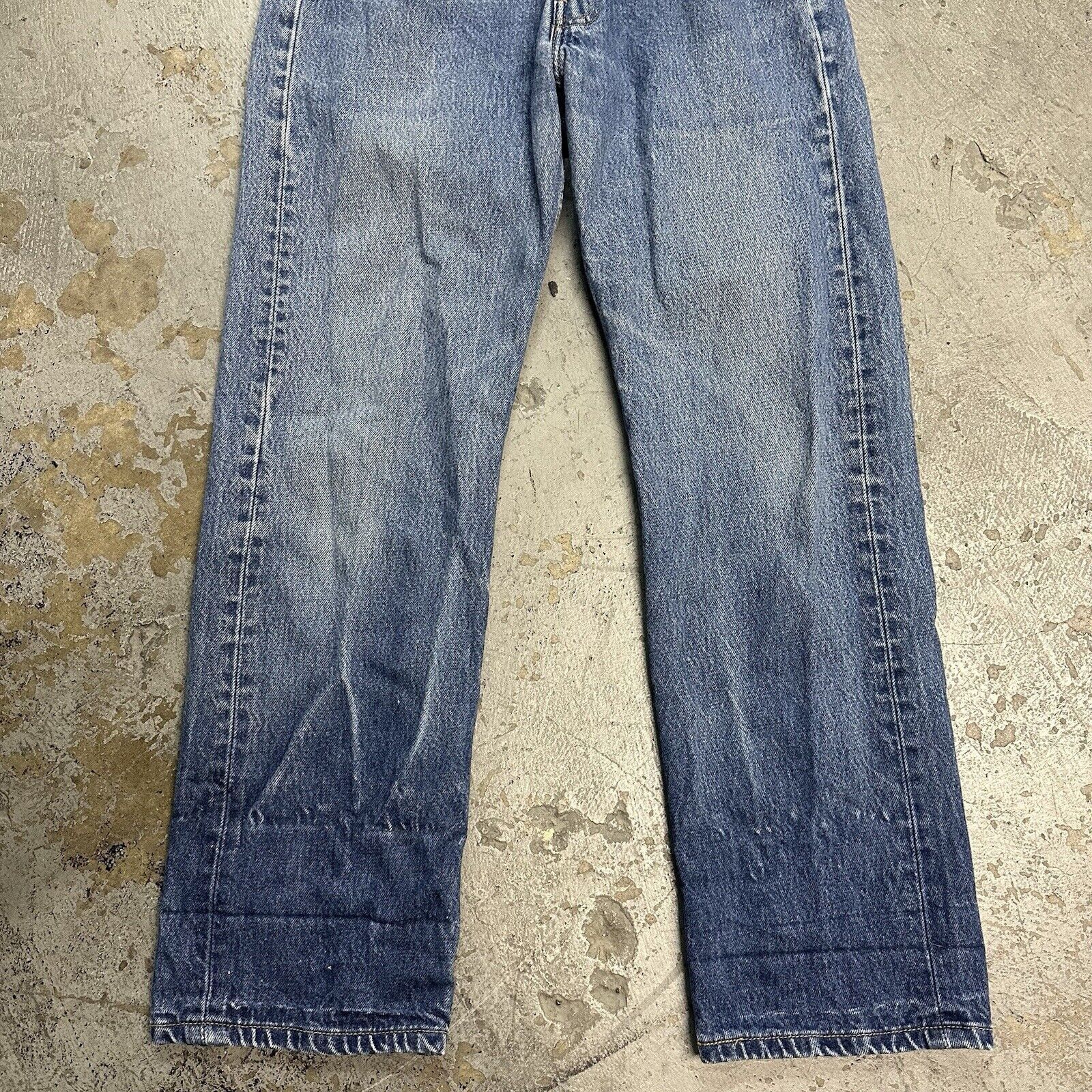 Levi's × Vintage Vintage Levi’s 501 Straight Blue Denim Jeans 31x32 Size US 31 - 3 Thumbnail