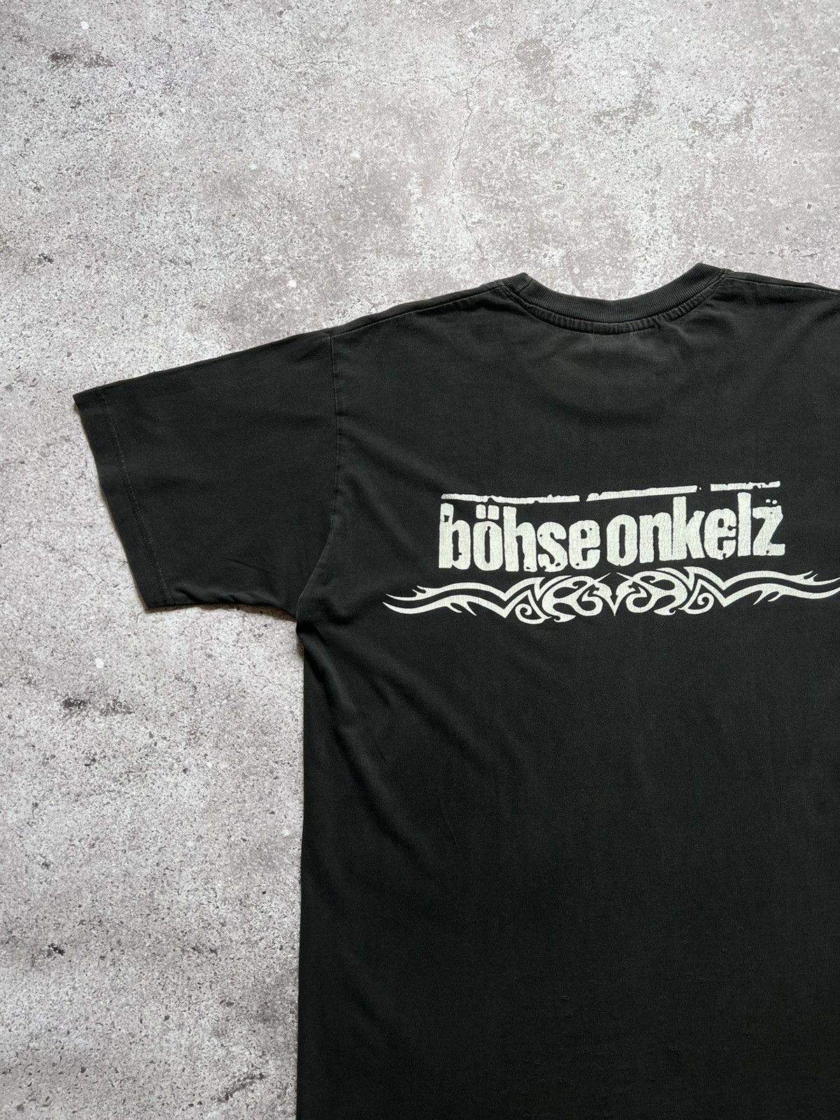Band Tees Vintage Bohse Onkelz Flame Band Rock T-shirt Size US XL / EU 56 / 4 - 14 Thumbnail
