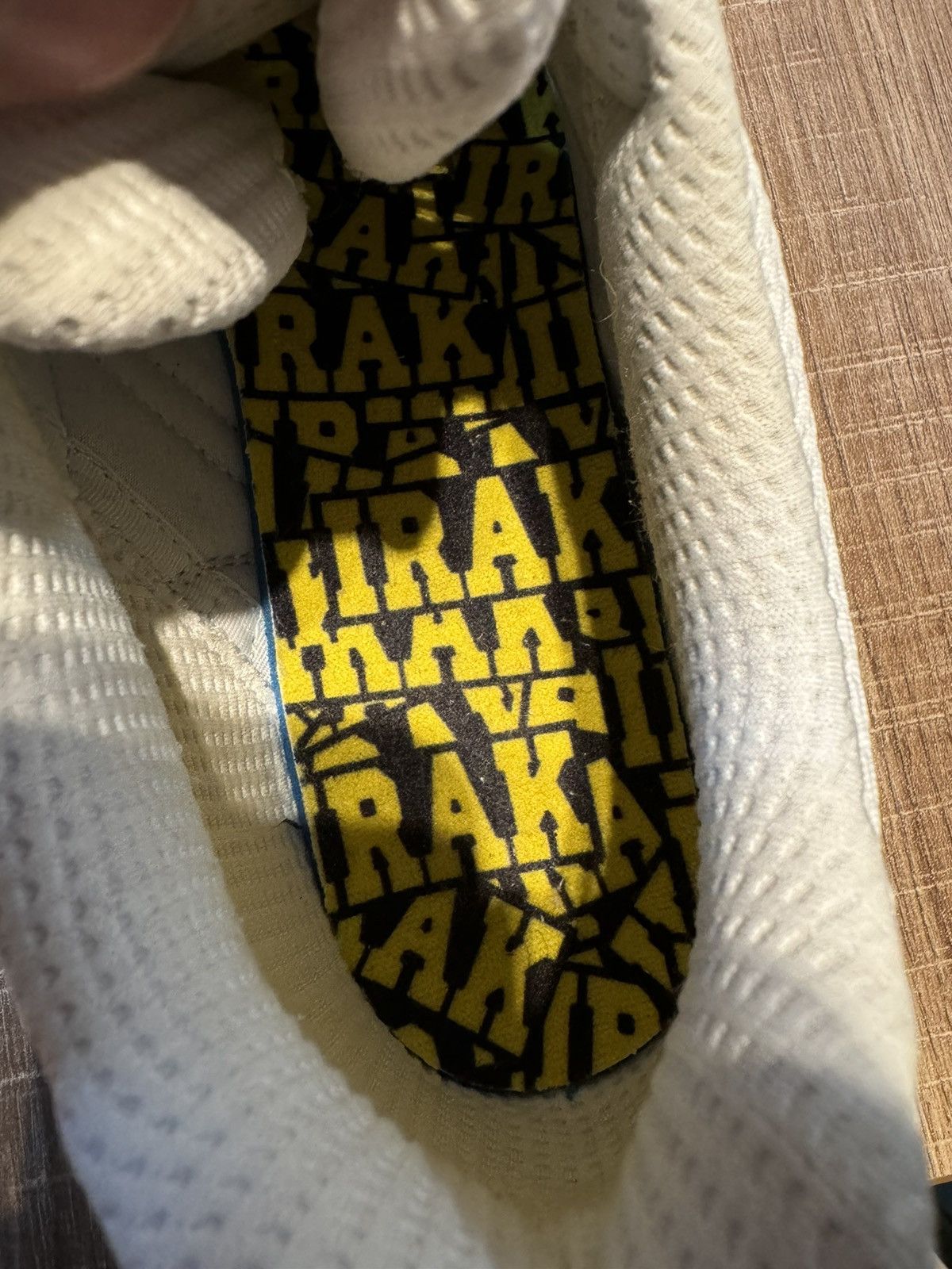 Adidas adidas ZX 8000 Irak friends and family sample US 9 F+F Shoes Size US 9 / EU 42 - 9 Thumbnail