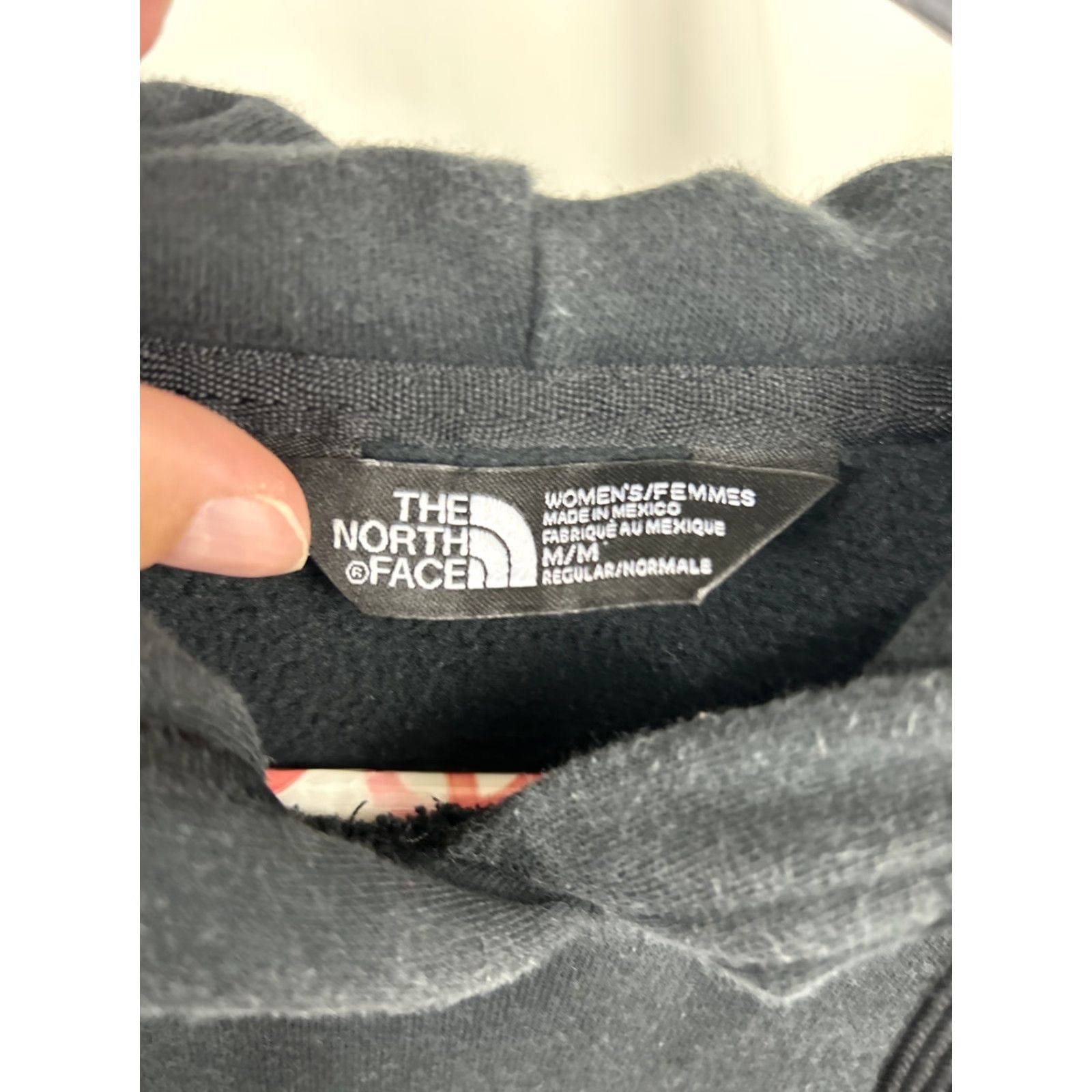 The North Face The North Face Womens Medium Pullover Hoodie Black White Graphic Drawstring Size M / US 6-8 / IT 42-44 - 6 Thumbnail