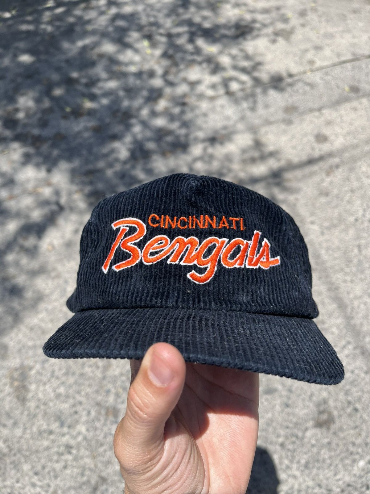 NFL × Vintage Vintage Bengals Cincinnati conduroy hat Size ONE SIZE - 5 Thumbnail