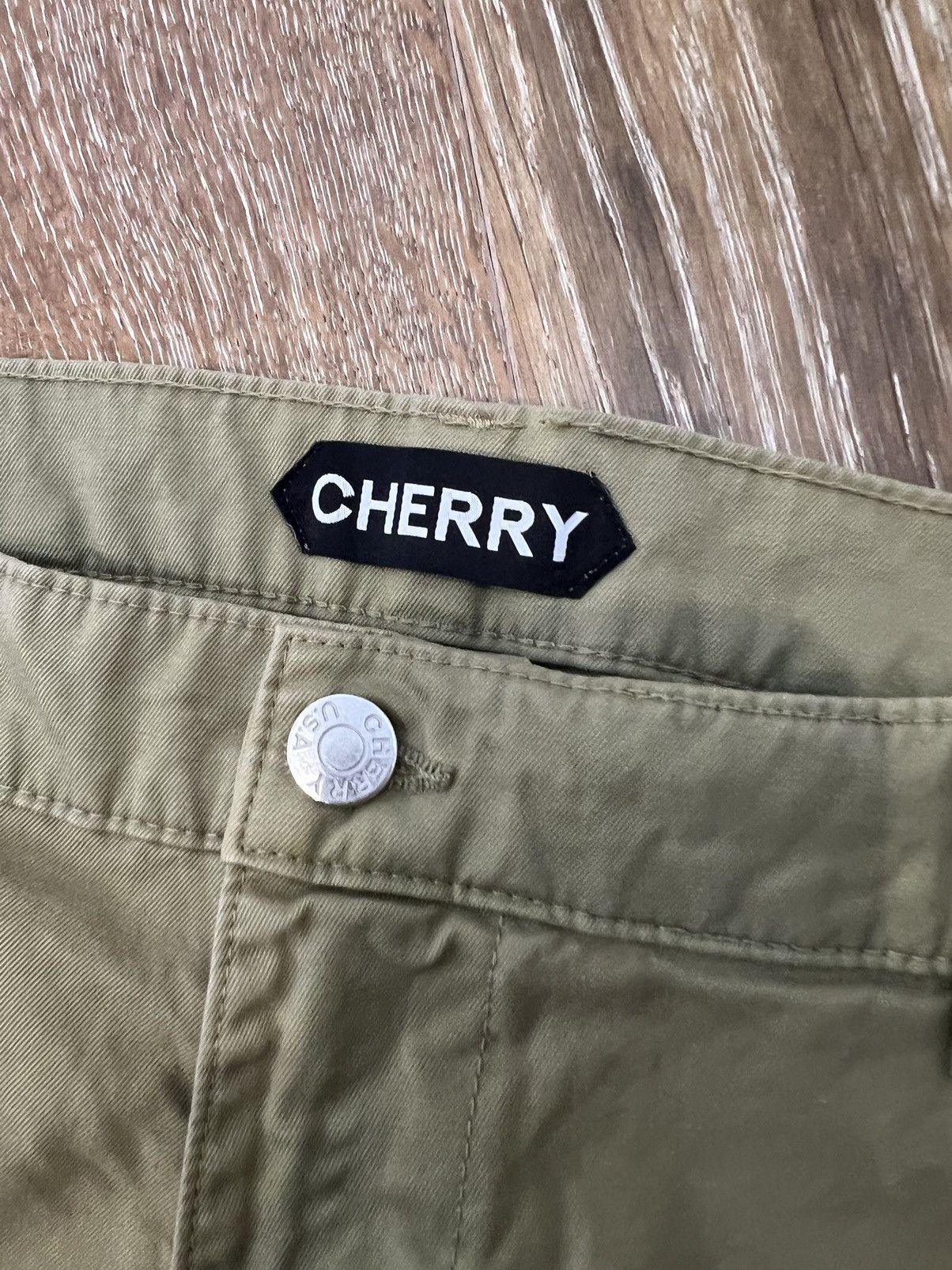 Cherry LA Cherry la Utility Cargo Pants (Thyme) Size US 28 / EU 44 - 3 Thumbnail