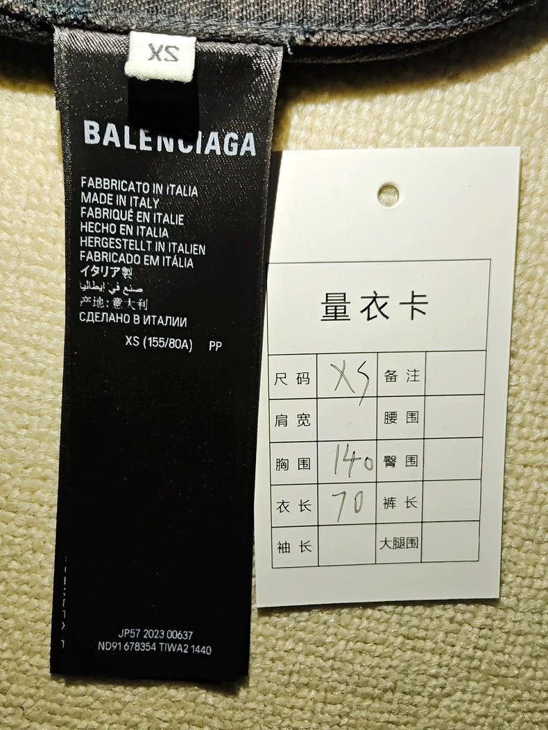 Balenciaga Balenciaga 22ss spray painted graffiti double B night light Size US XS / EU 42 / 0 - 5 Thumbnail