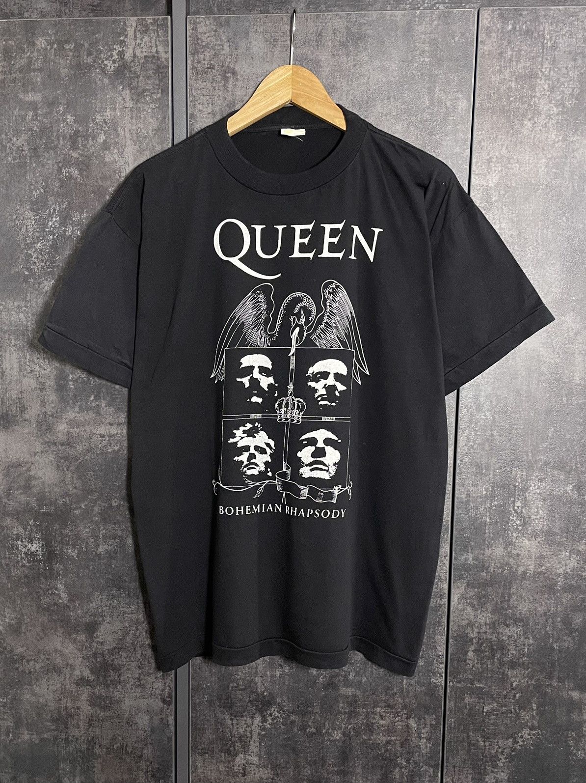 Vintage Vintage Queen Bohemian Rhapsody Freddie Mercury Rock T-Shirt Size US L / EU 52-54 / 3 - 2 Thumbnail