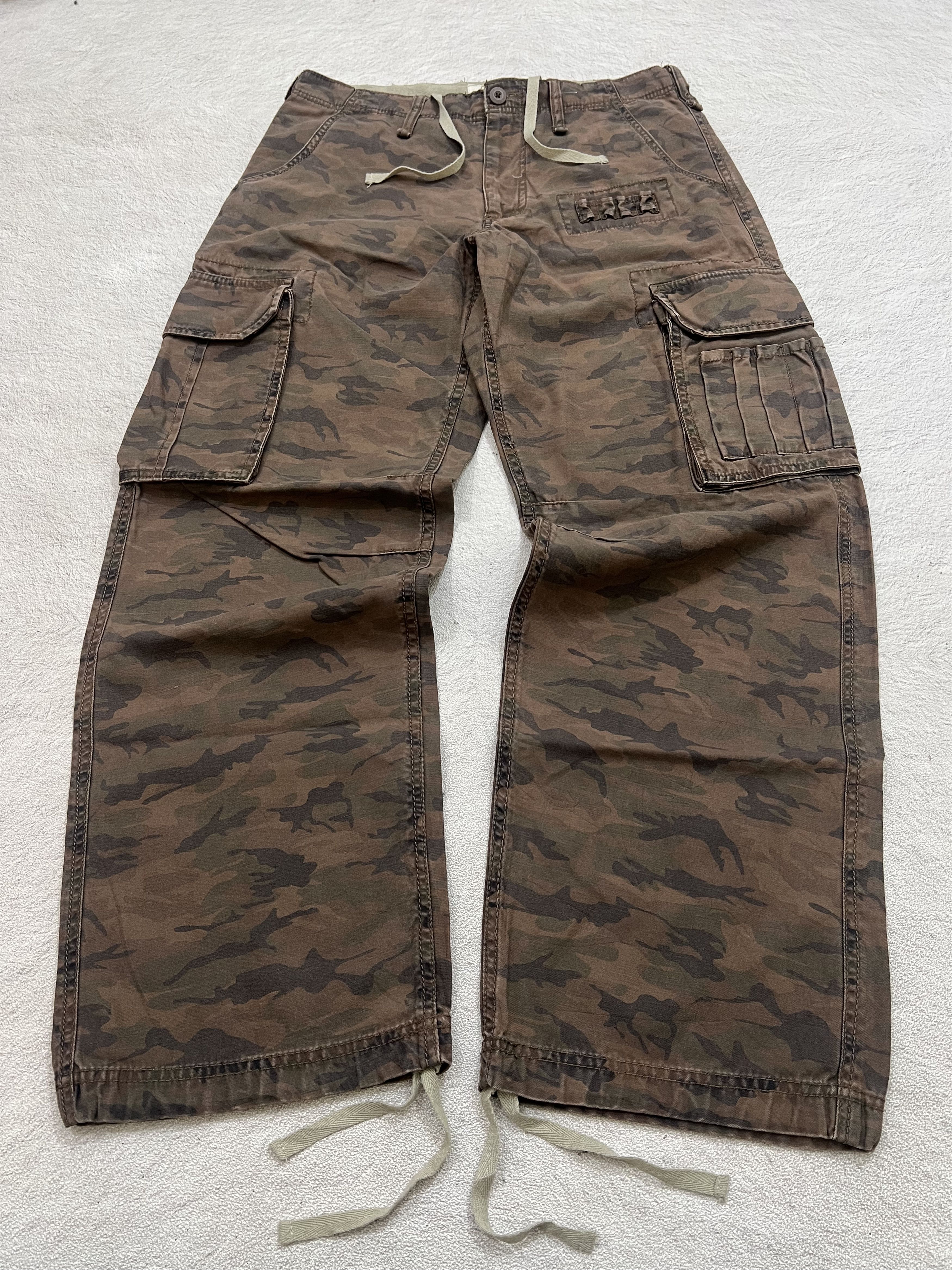 Japanese Brand 2000s Oil Cake Ys Hysteric Junya Tornado Cargo y2k Lgb Ifsix Size US 31 - 1 Thumbnail