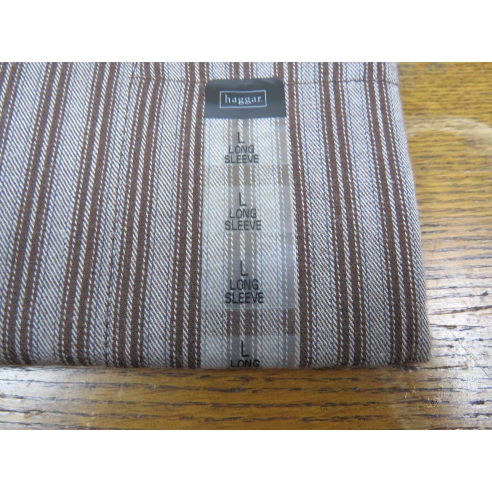 Haggar NWT Haggar Button-Up Dress Shirt Striped Long Sleeve Brown L Large Button-Down Collared Casual Business Men Size US M / EU 48-50 / 2 - 3 Thumbnail