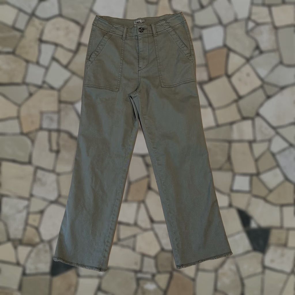Faherty Faherty Pants Women’s 27 Utility Organic Cotton Sage Green Raw Hem Size 27" / US 4 / IT 40 - 1 Thumbnail